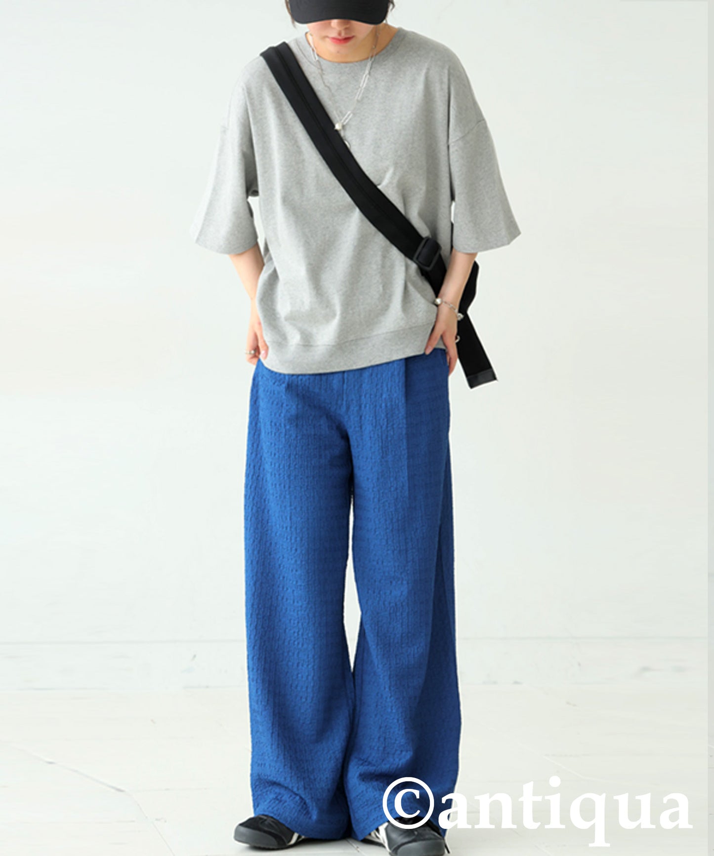 Ladies Puffy Jacquard Tucked Pants