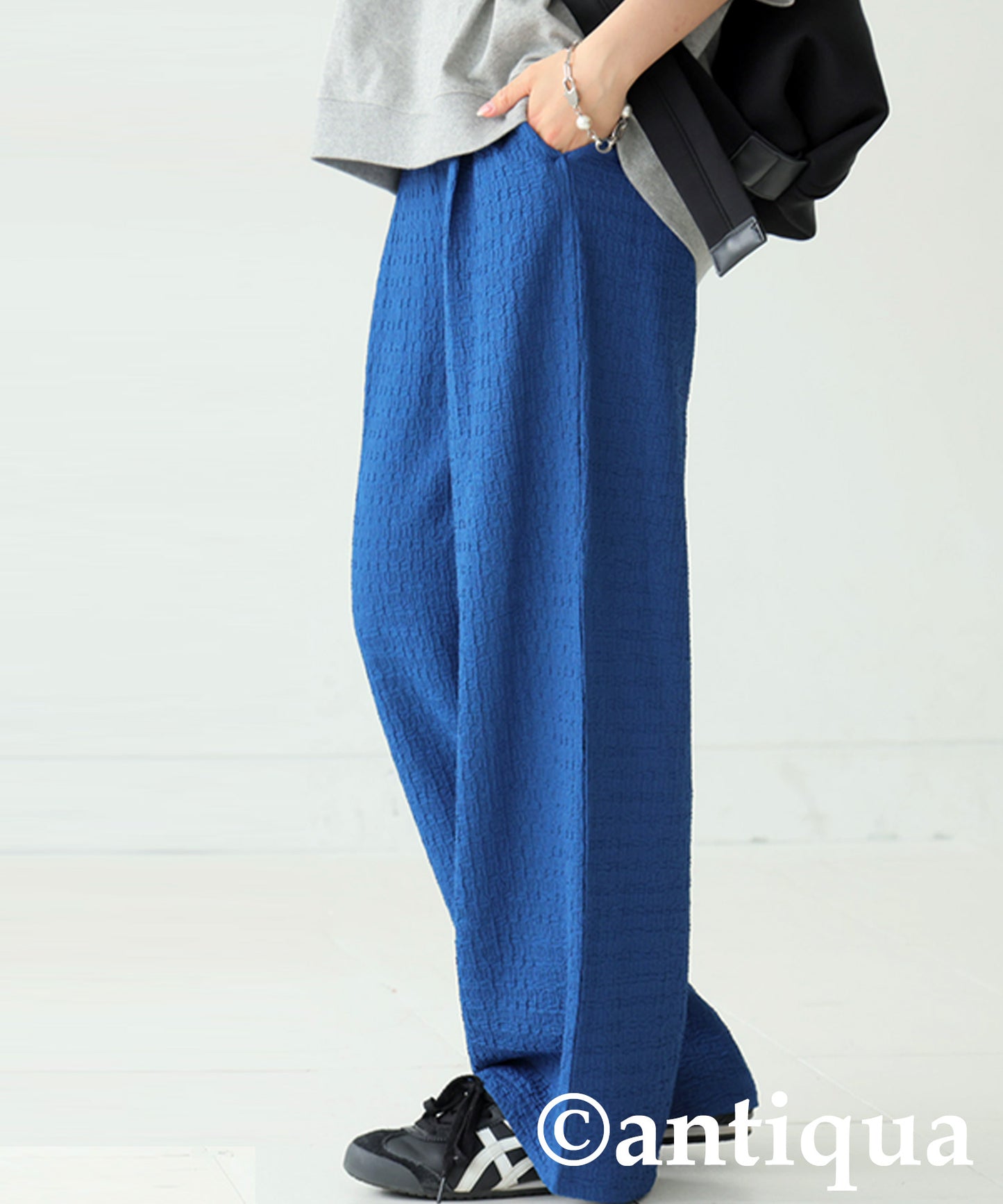 Ladies Puffy Jacquard Tucked Pants