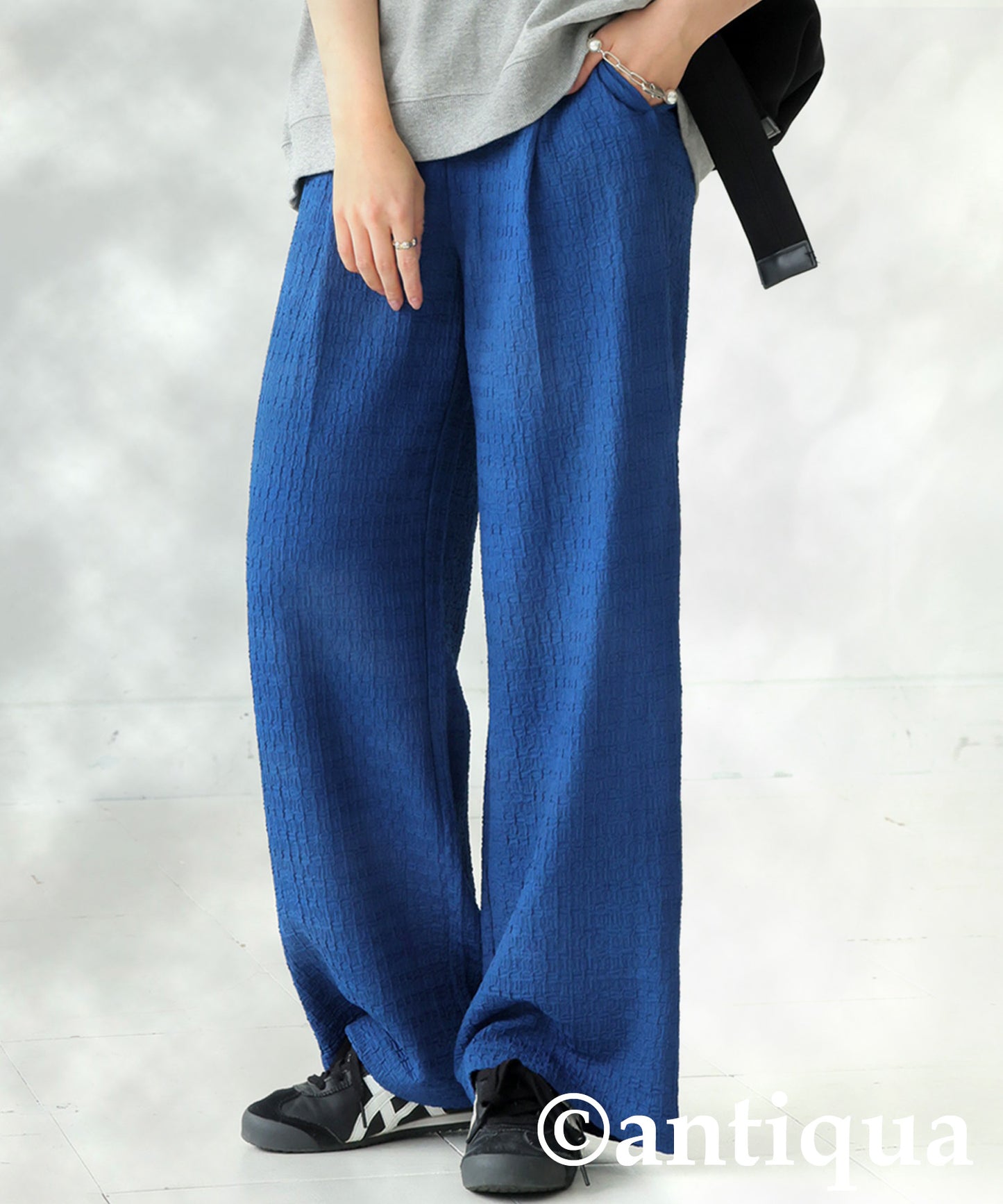 Ladies Puffy Jacquard Tucked Pants