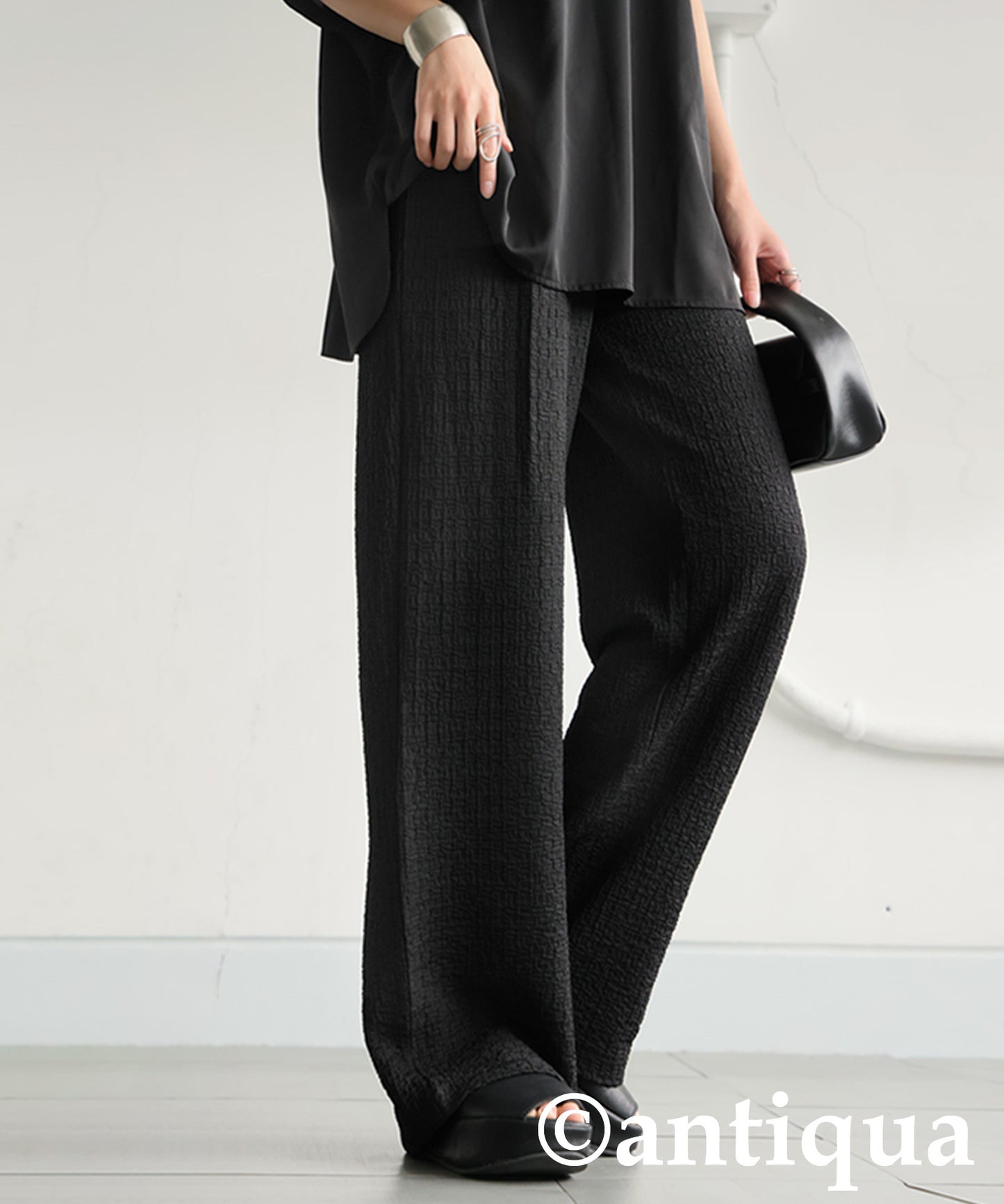 Ladies Puffy Jacquard Tucked Pants