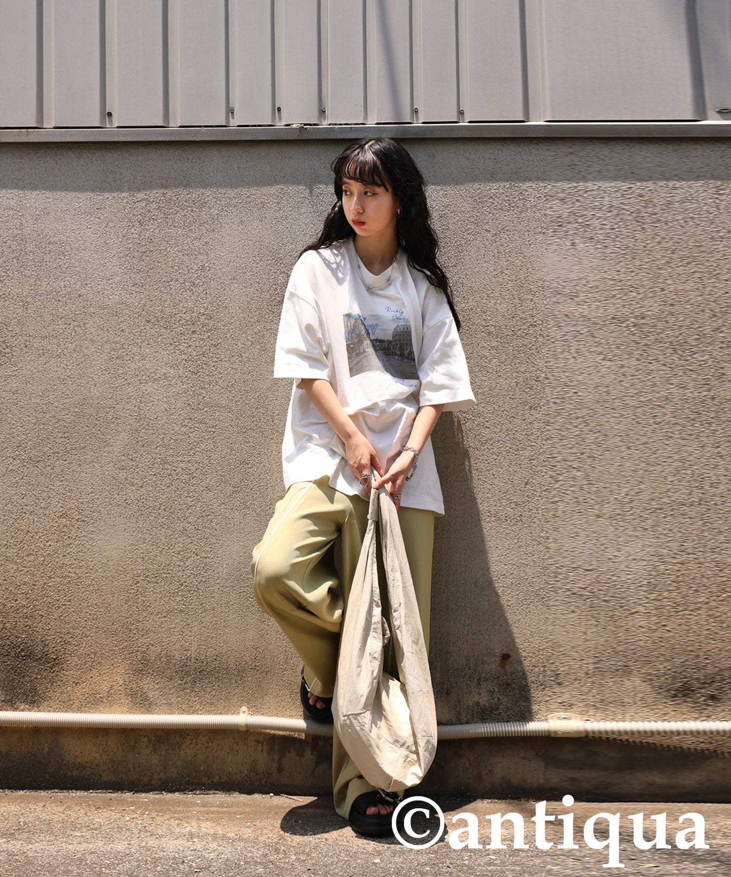 Ladies 3D Tuck Design T-Shirt