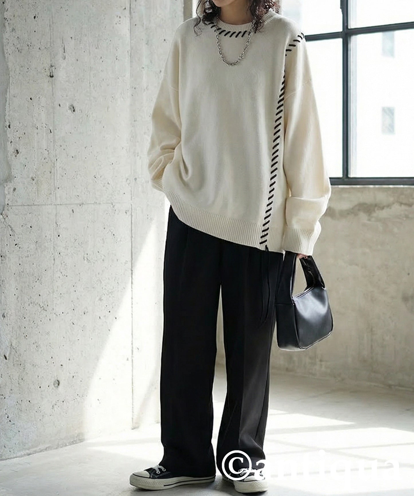 Color-Coordinated Stitch Knit Ladies