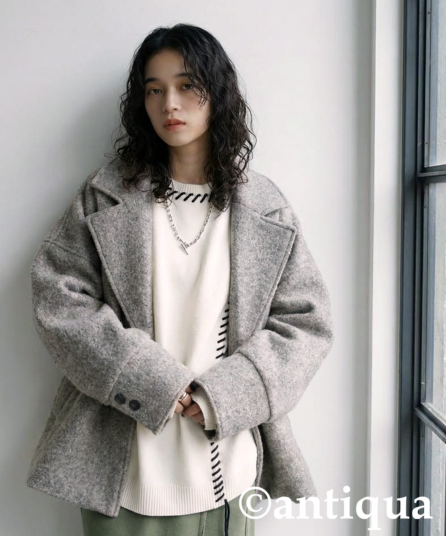 Color-Coordinated Stitch Knit Ladies