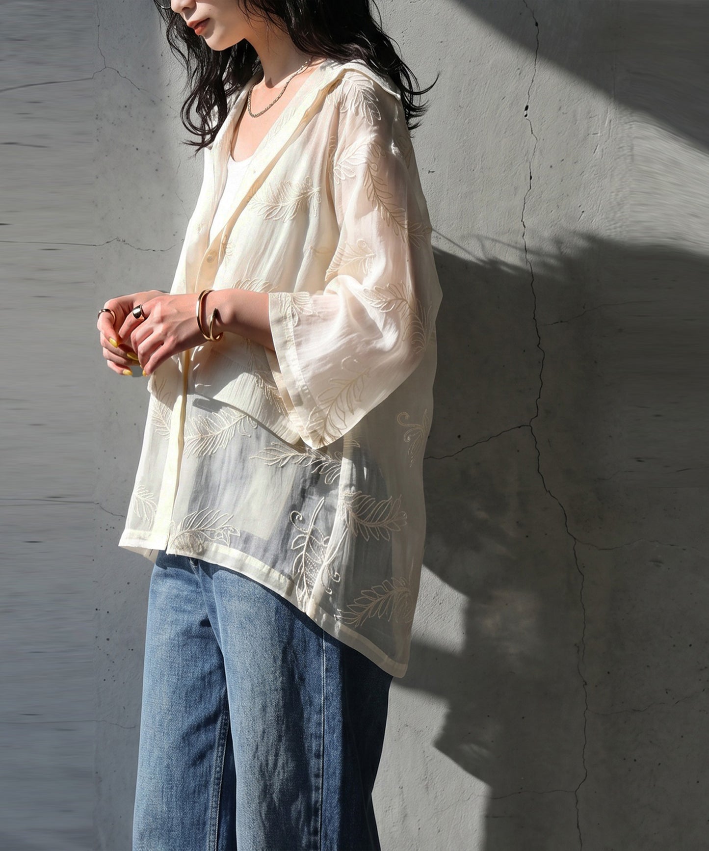 Leaf Pattern Embroidered Sheer Tailored Jacket Ladies
