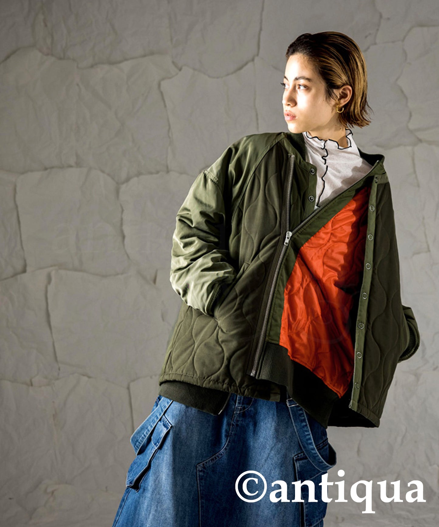 Layered style Ladies quilting coat (MA-1) raglan sleeve