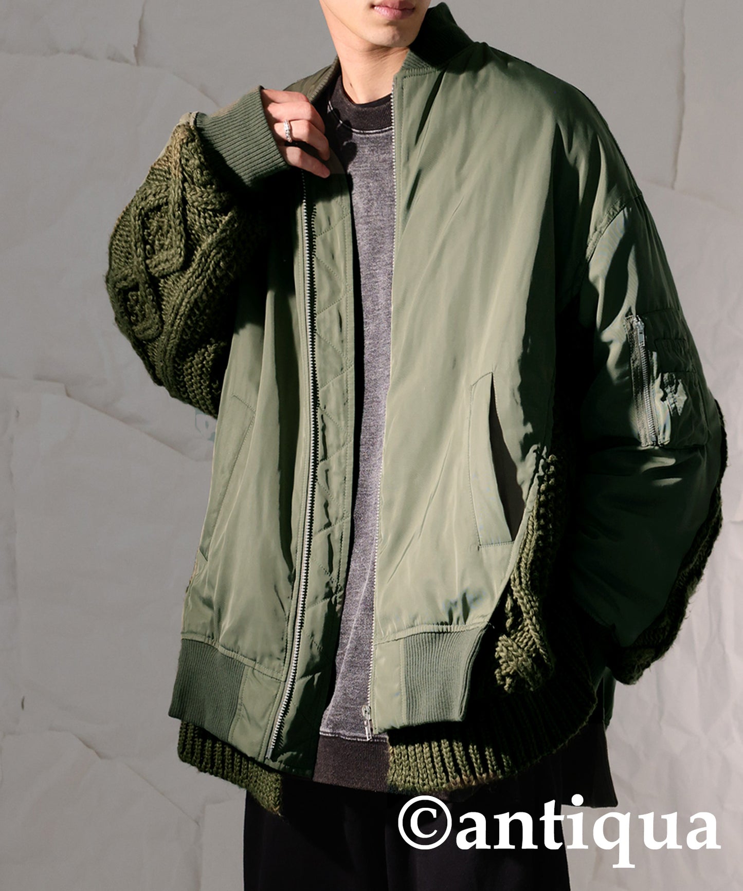 Layered like Men's quilting coat (MA-1) × cable knitting switchingdesign