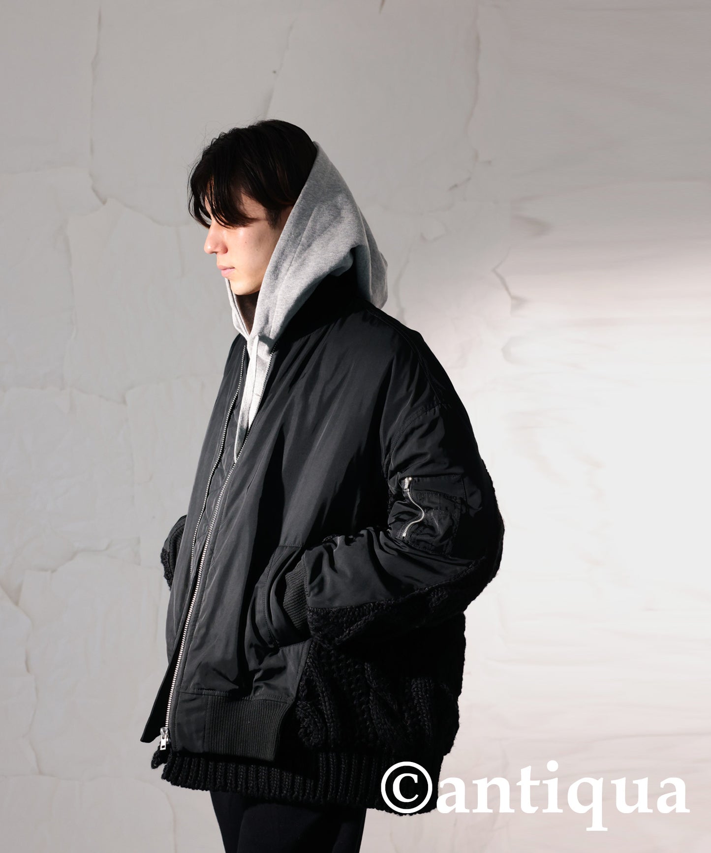 Layered like Men's quilting coat (MA-1) × cable knitting switchingdesign