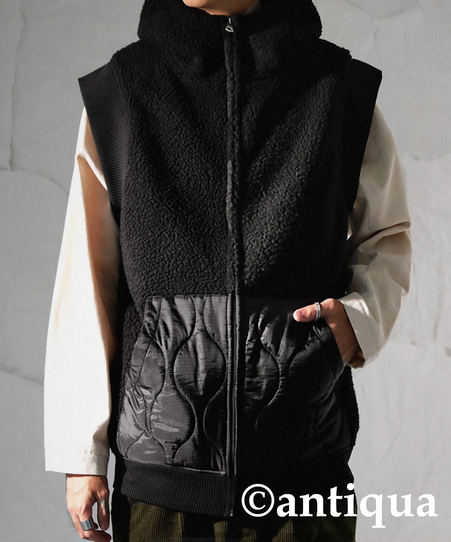 Men's quilting and boa vest with hood