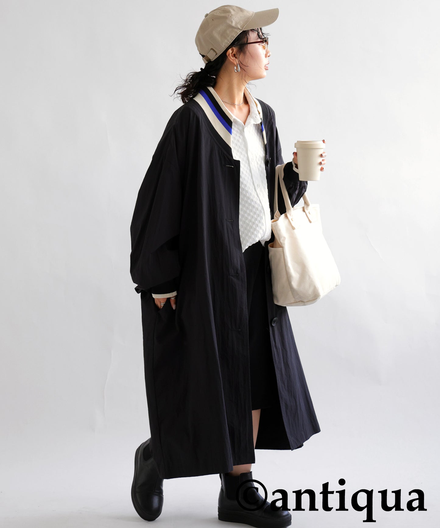 Ladies long coat multi color collar