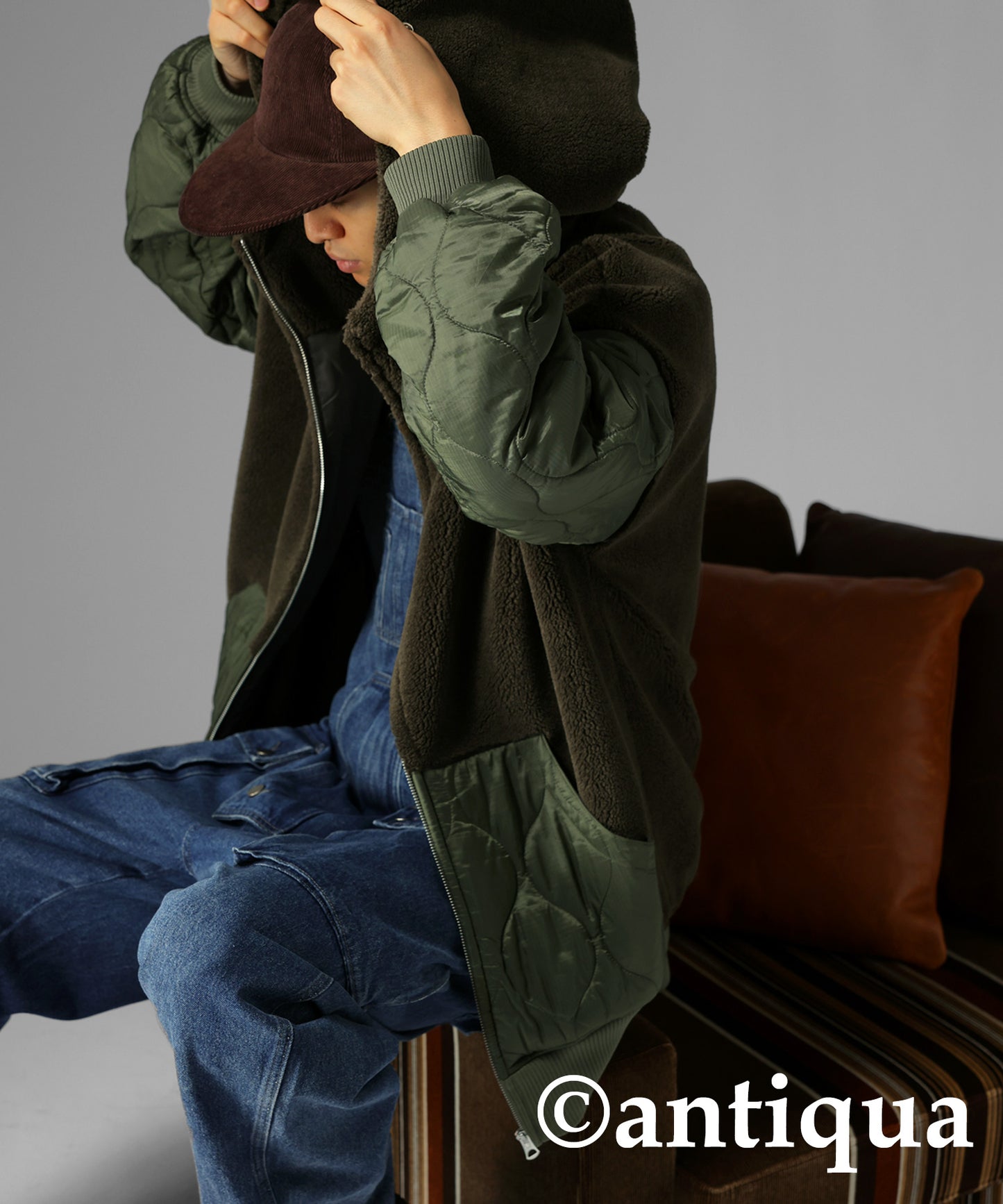 Men's boa quilting outerwear with hood