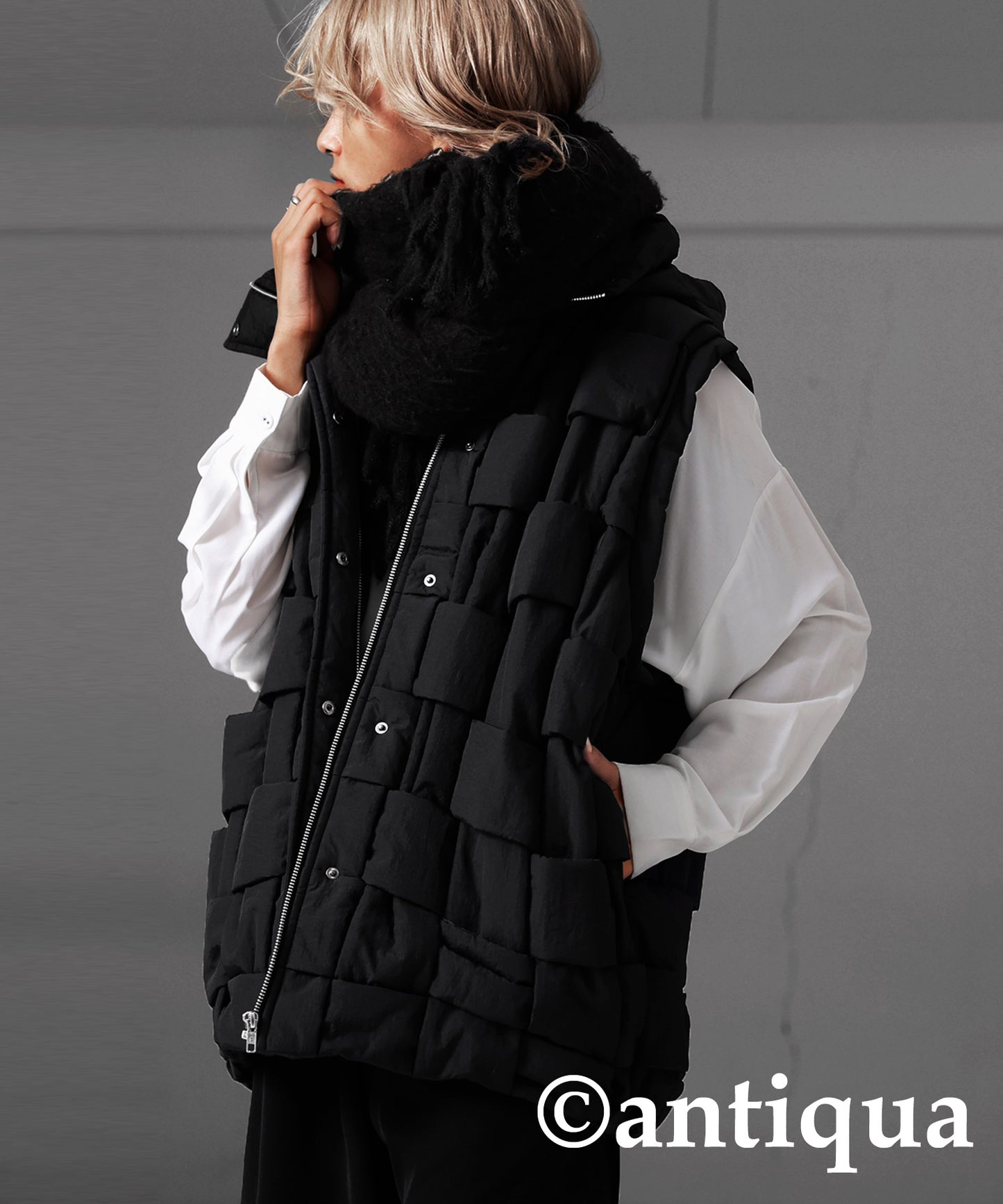 Block knitting down vest Ladies