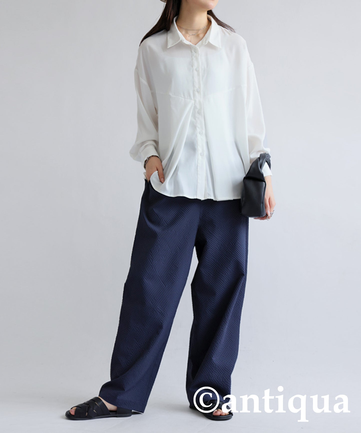 Ripple Finish Tuck Pants Ladies