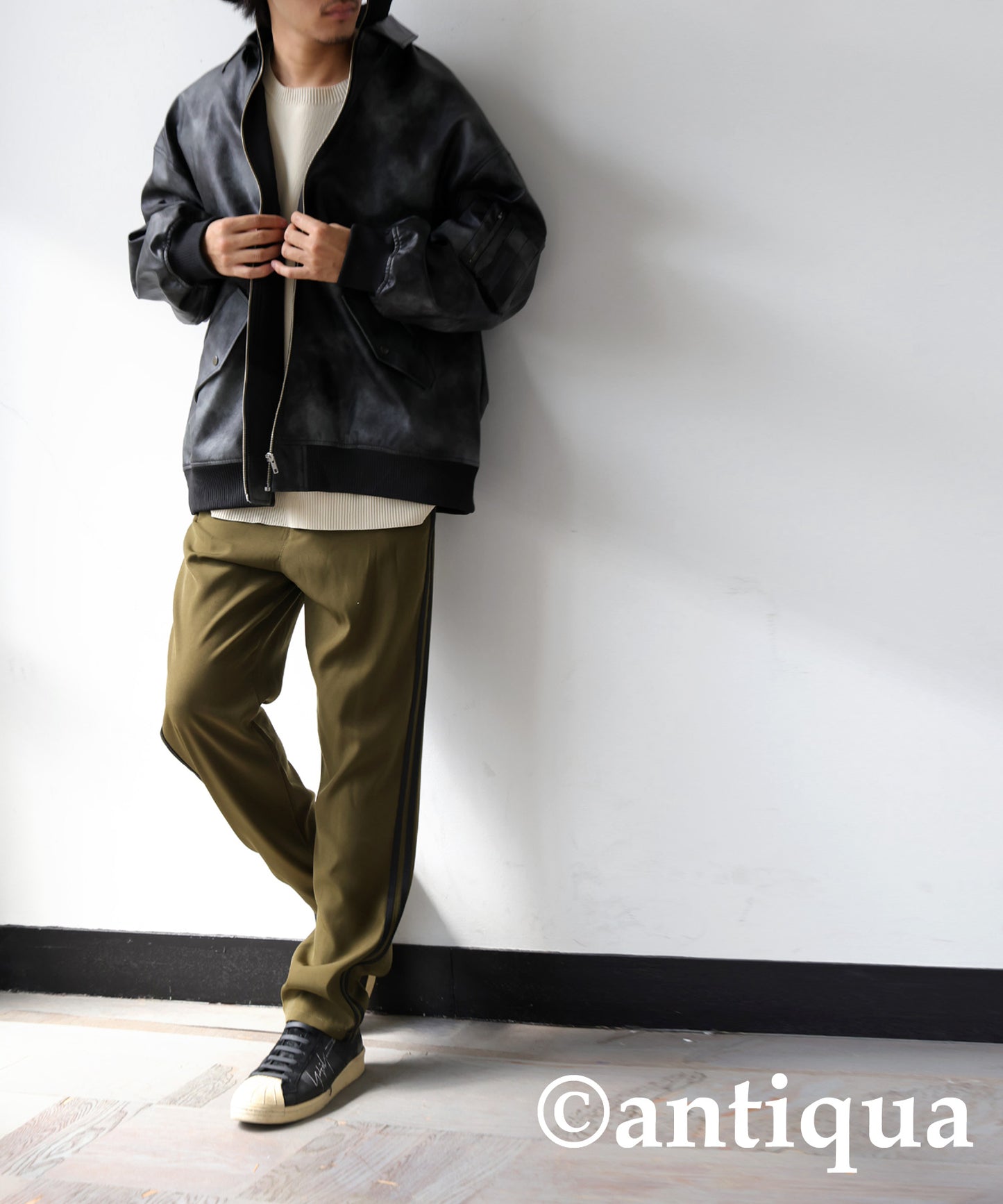 Line Tapered Pants Men's