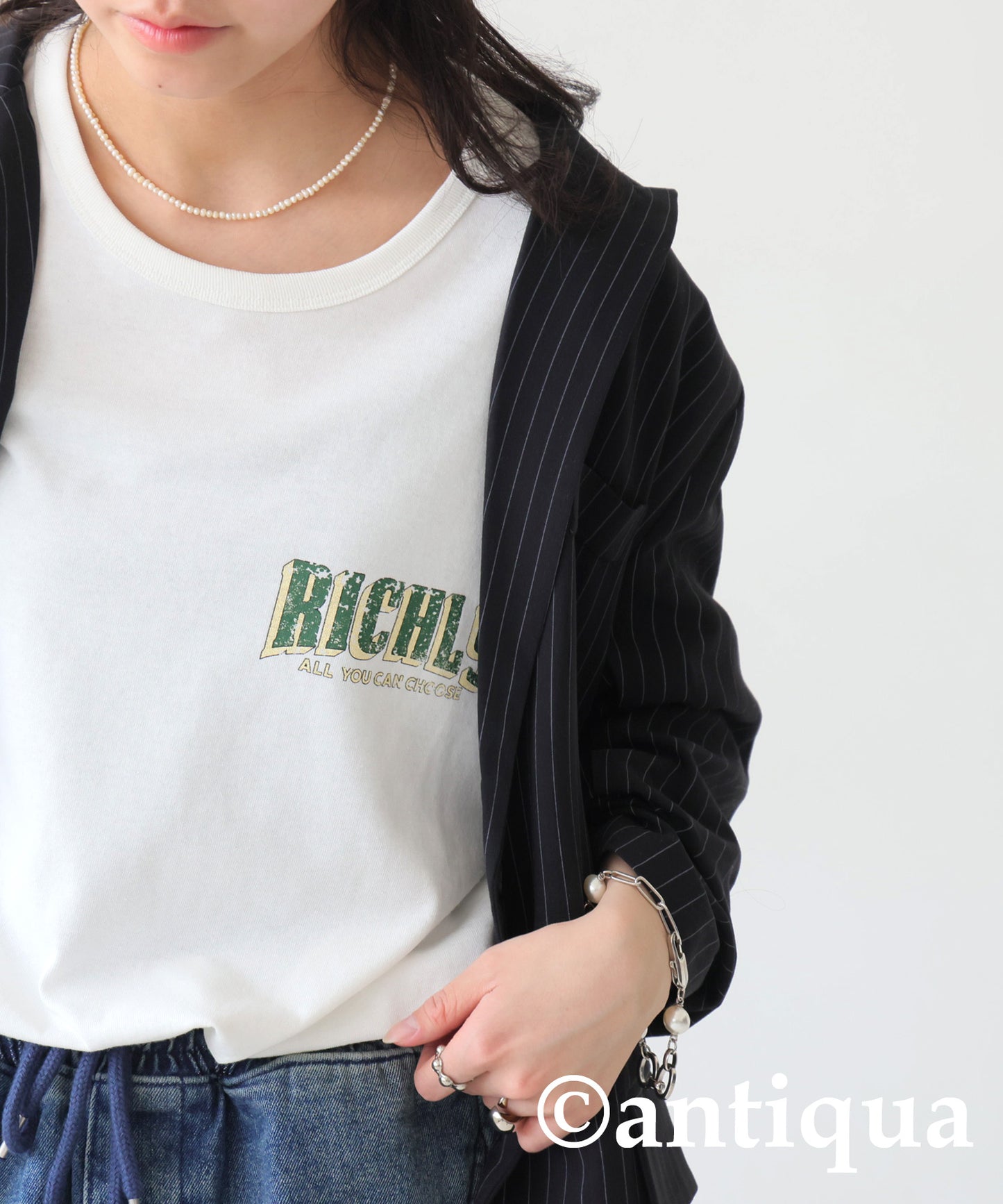 Ladies Vintage Logo T-Shirt