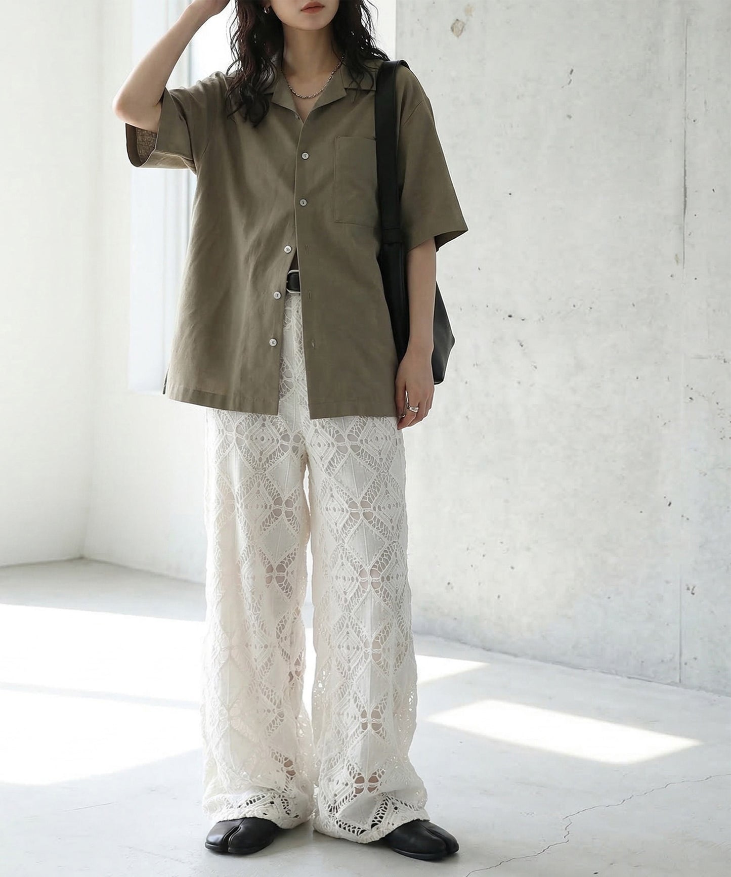 Open-Collar Linen Blend Shirt Ladies