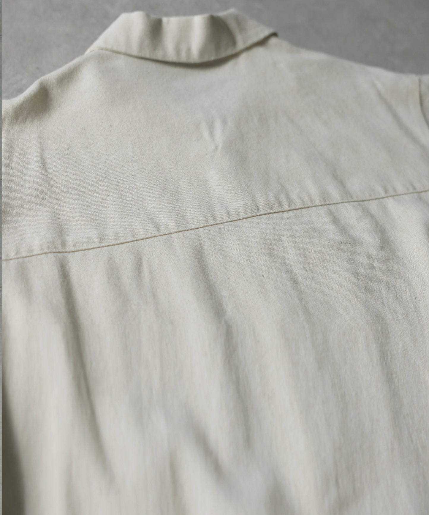 Open-Collar Linen Blend Shirt Ladies