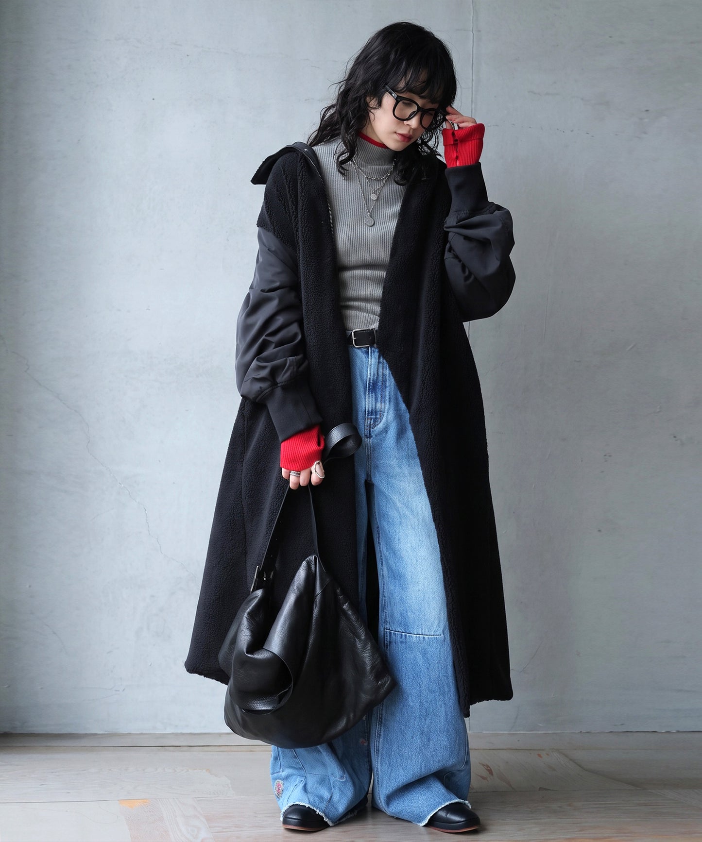 Mixed-Material Docking Boa Long Coat Ladies