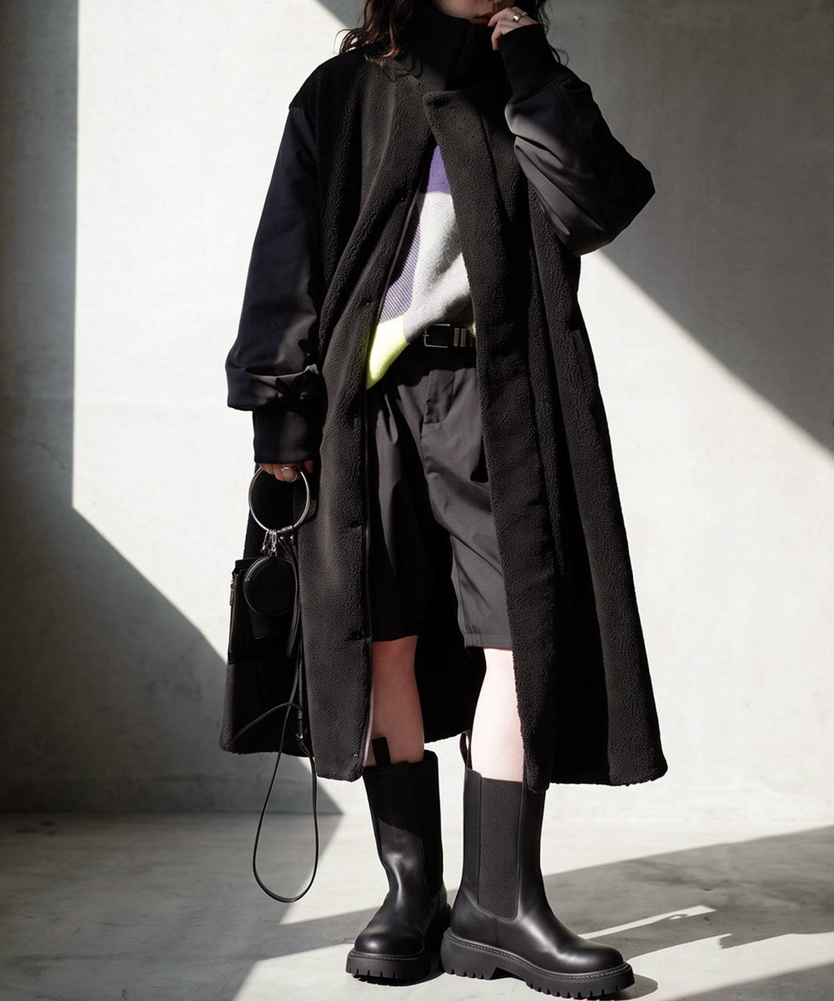 Mixed-Material Docking Boa Long Coat Ladies