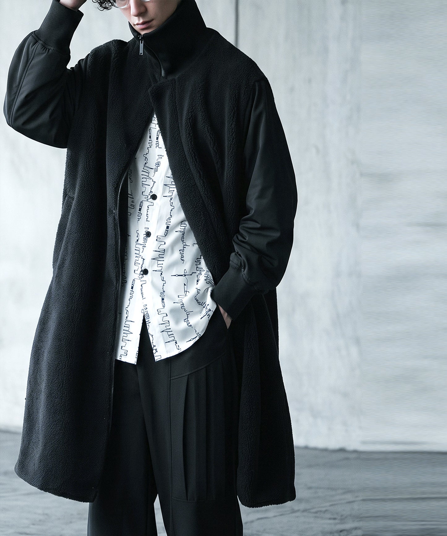 Mixed-Material Docking Boa Long Coat Men’s