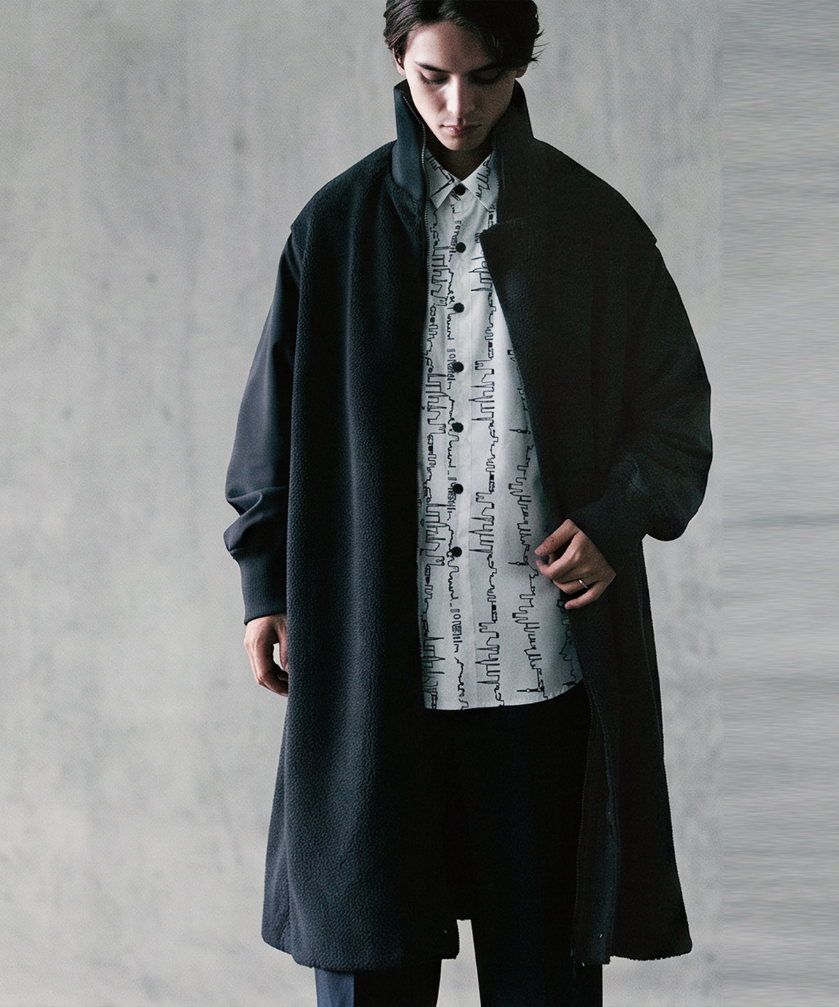 Mixed-Material Docking Boa Long Coat Men’s