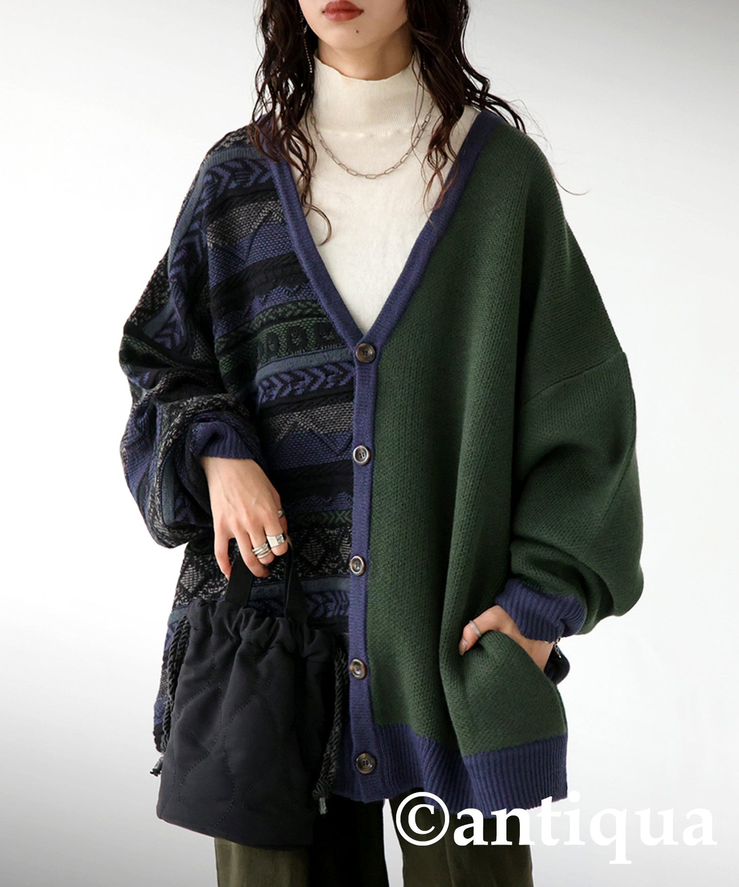 Ladies knittig asymmetry cardigan