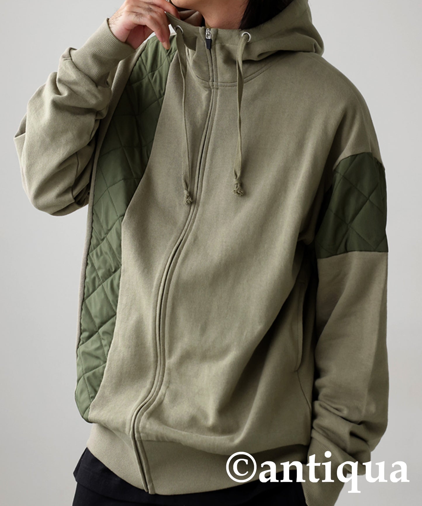 Men's quilted switching hoodie