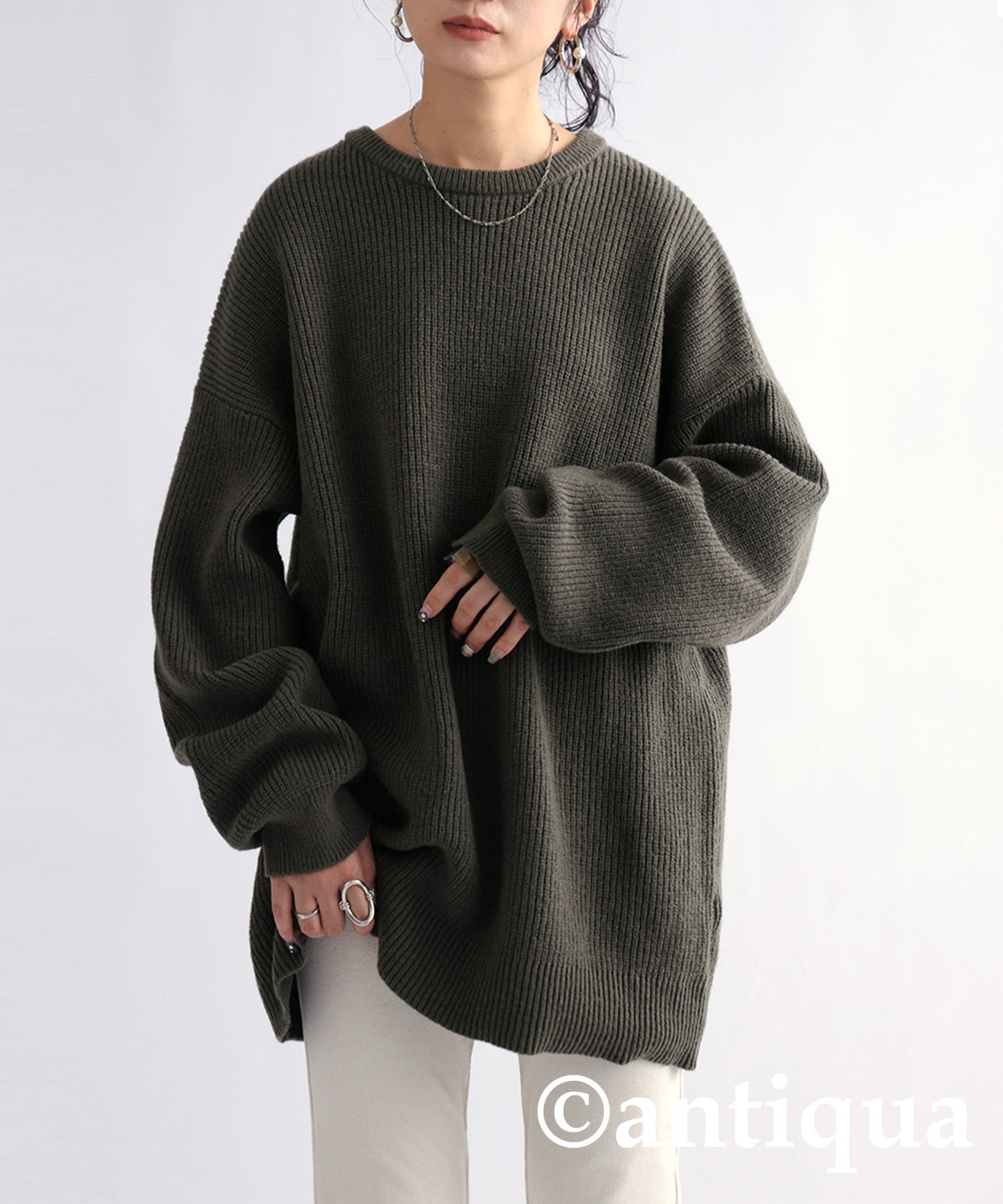 Round Neck Knit Sweater Ladies