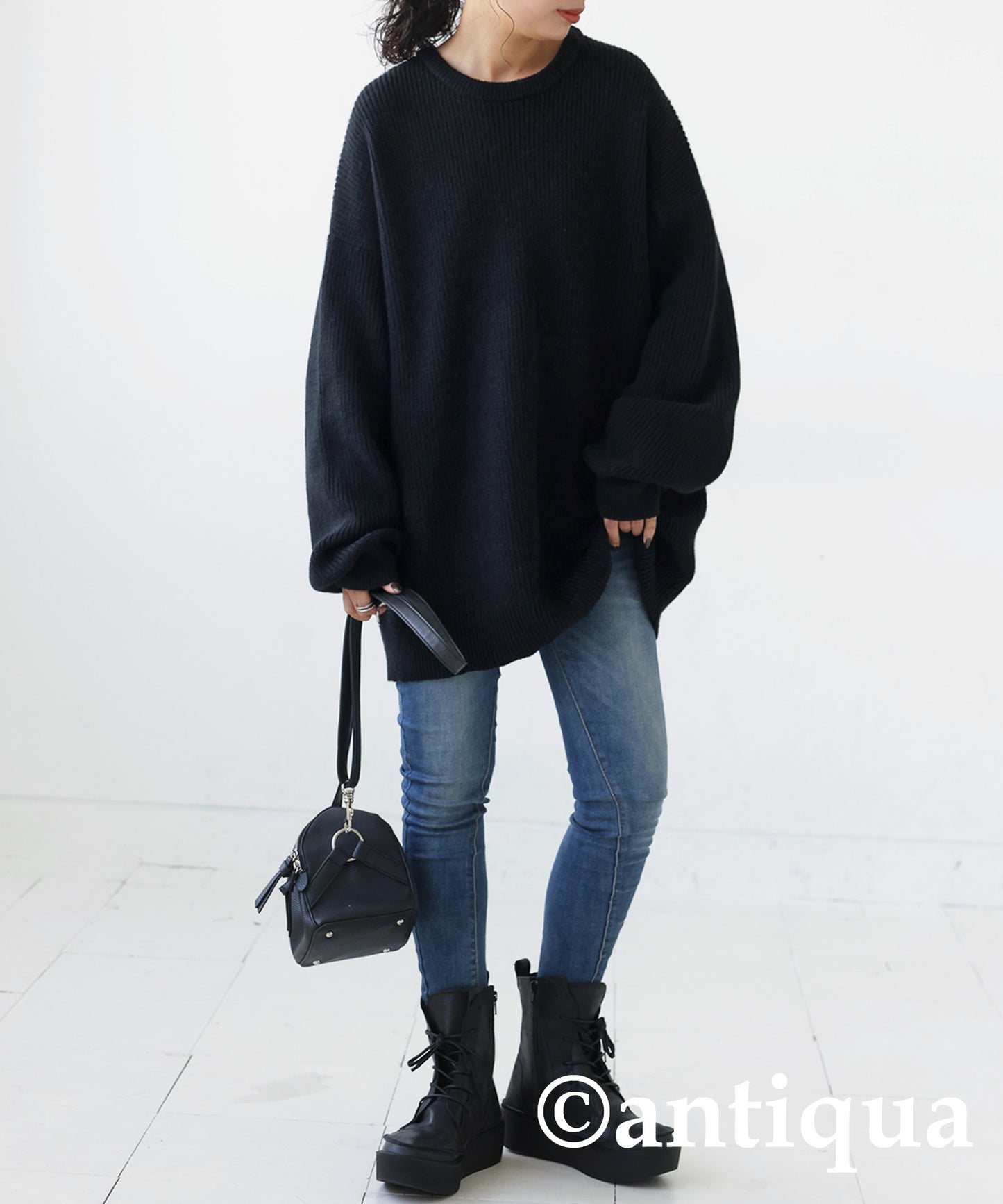 Round Neck Knit Sweater Ladies