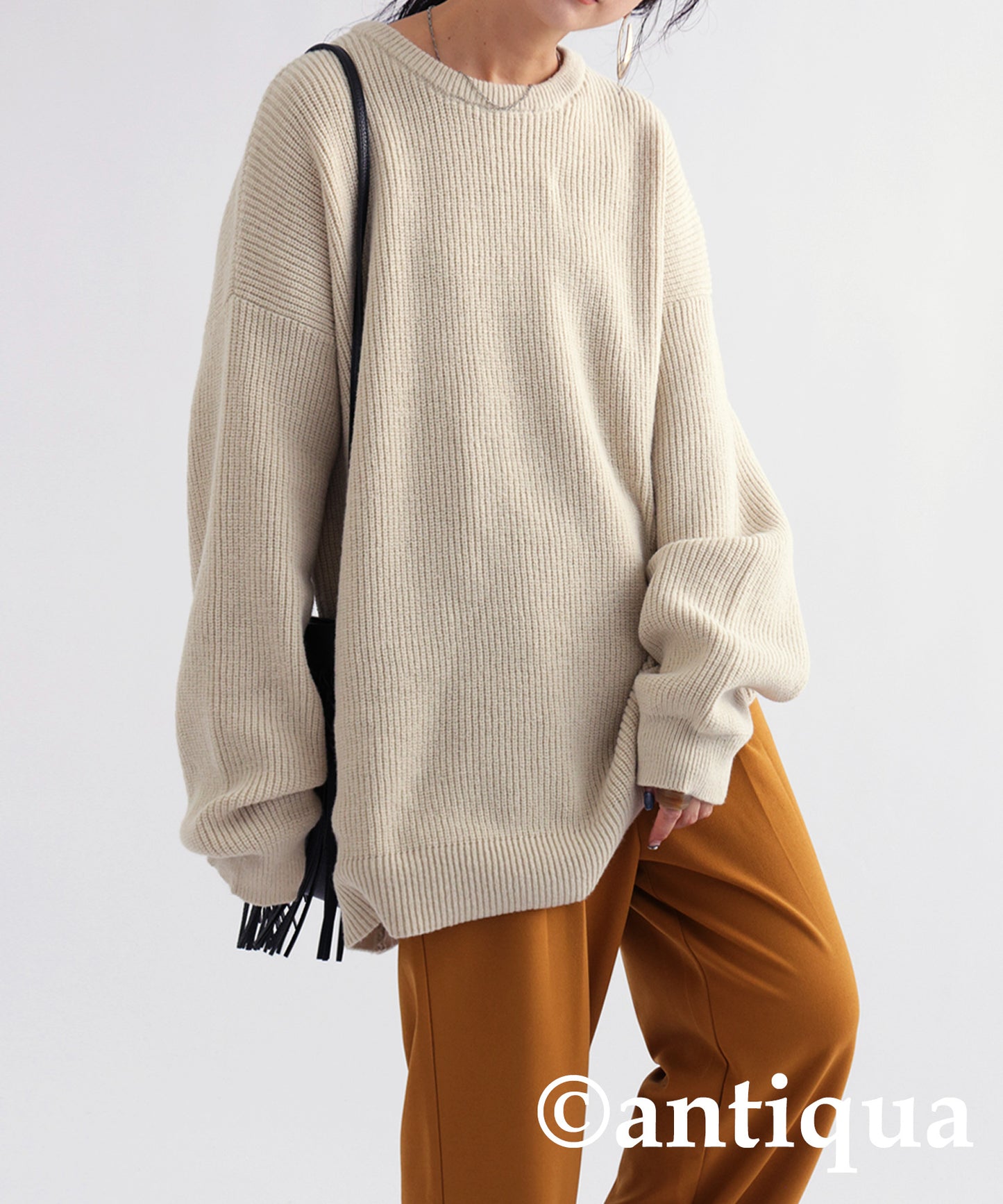 Round Neck Knit Sweater Ladies