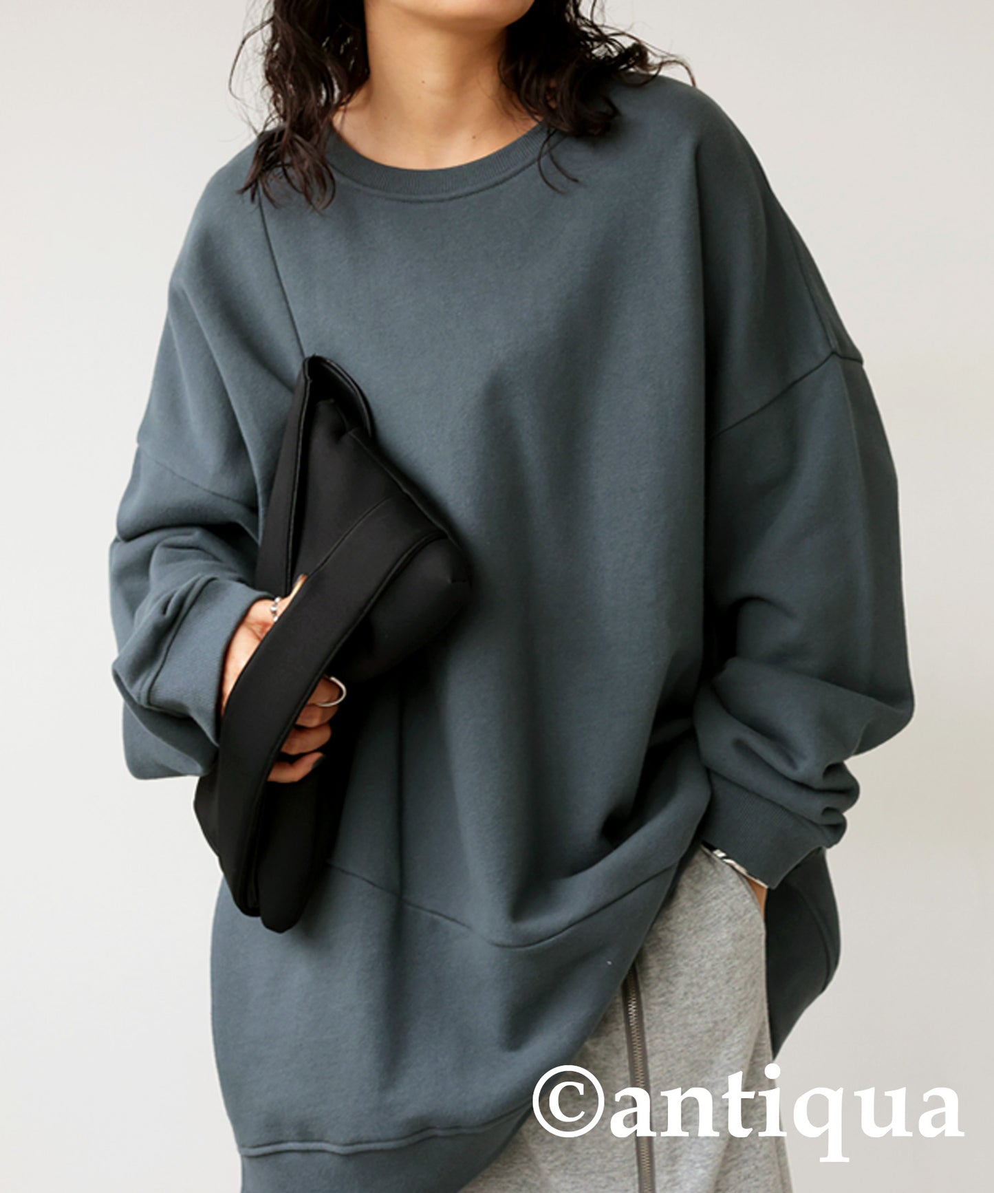 Asymmetric pile fabric pullover Ladies