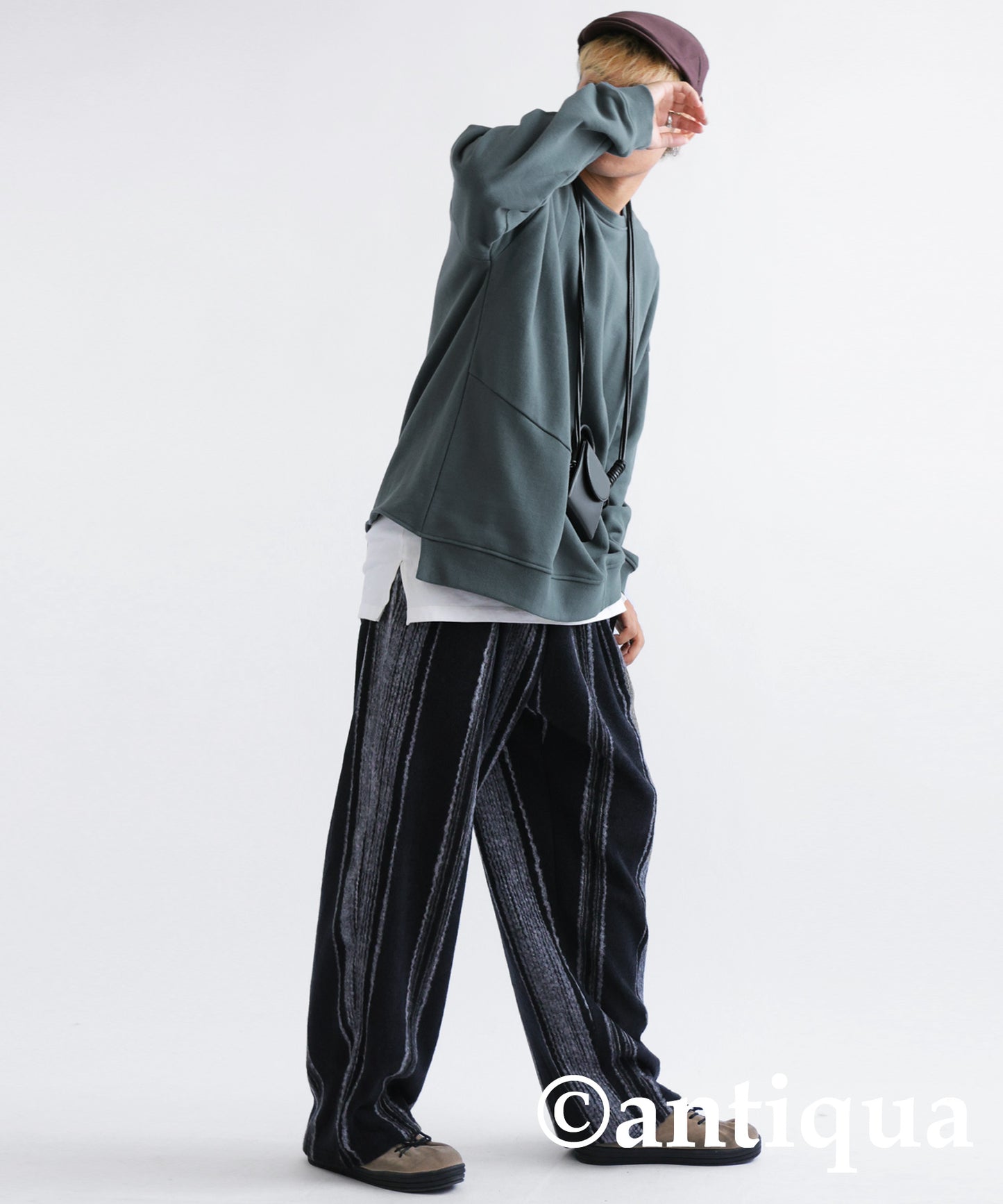 Asymmetric pile fabric pullover Men's