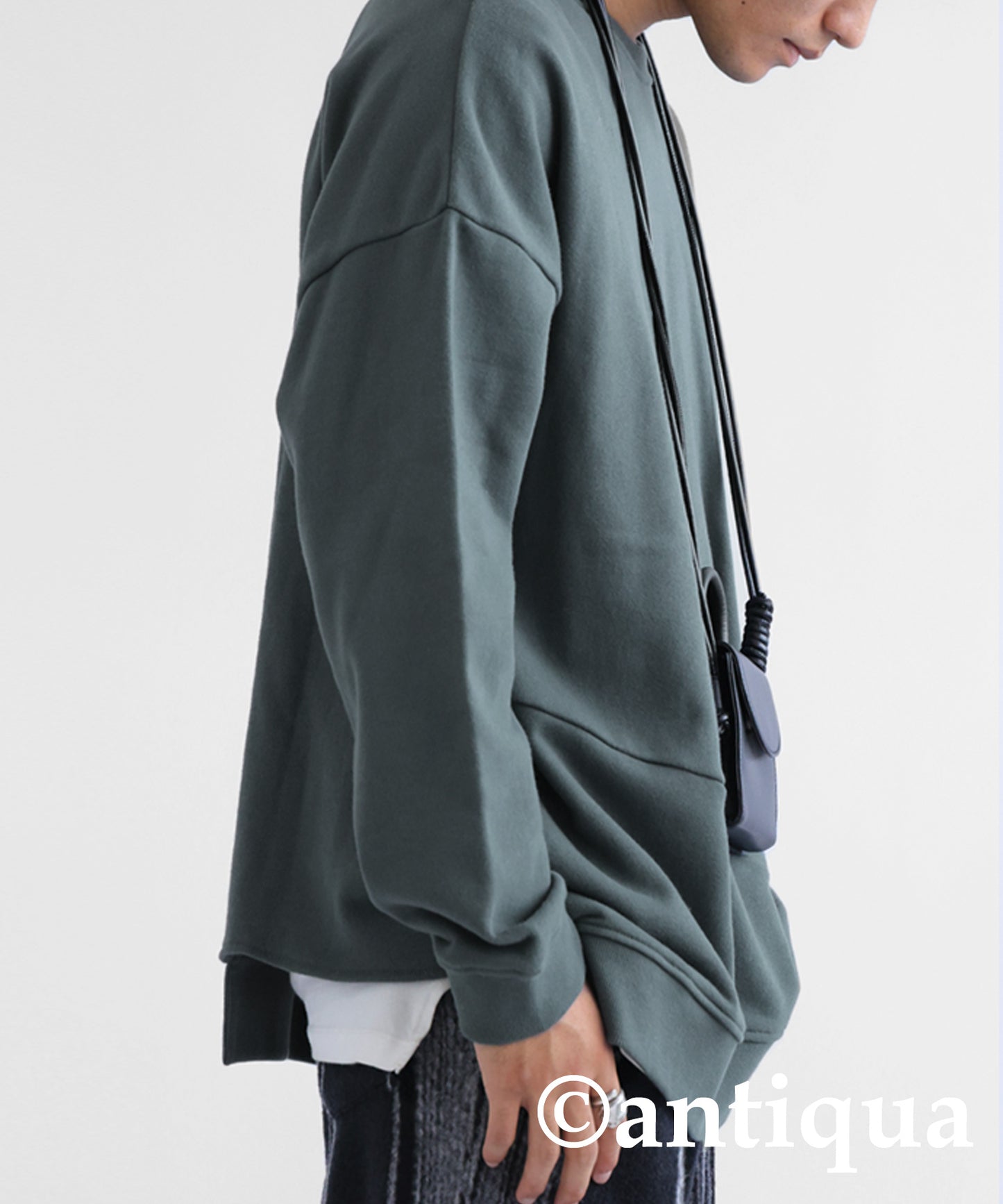 Asymmetric pile fabric pullover Men's