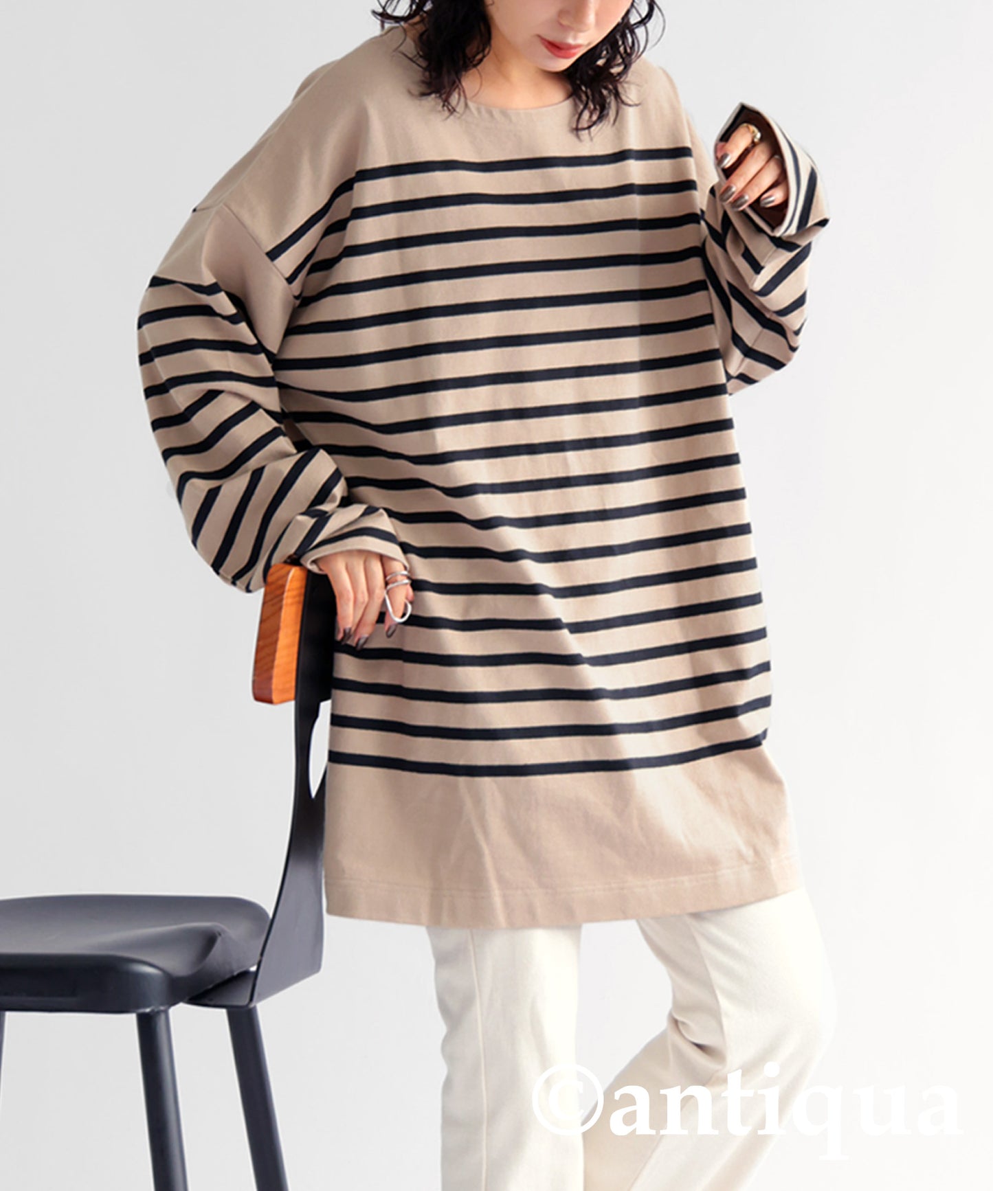 Basque fabric Border long T-shirt Ladies