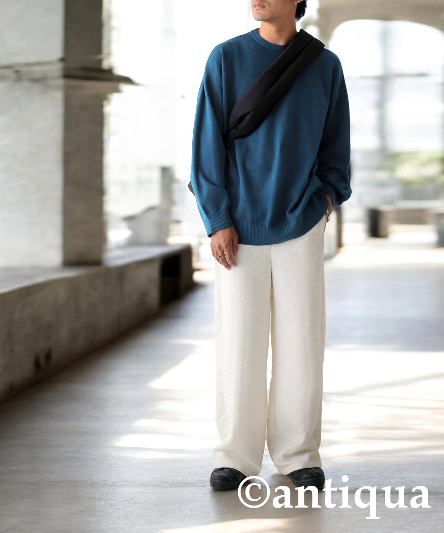 U Neck Knit Men's