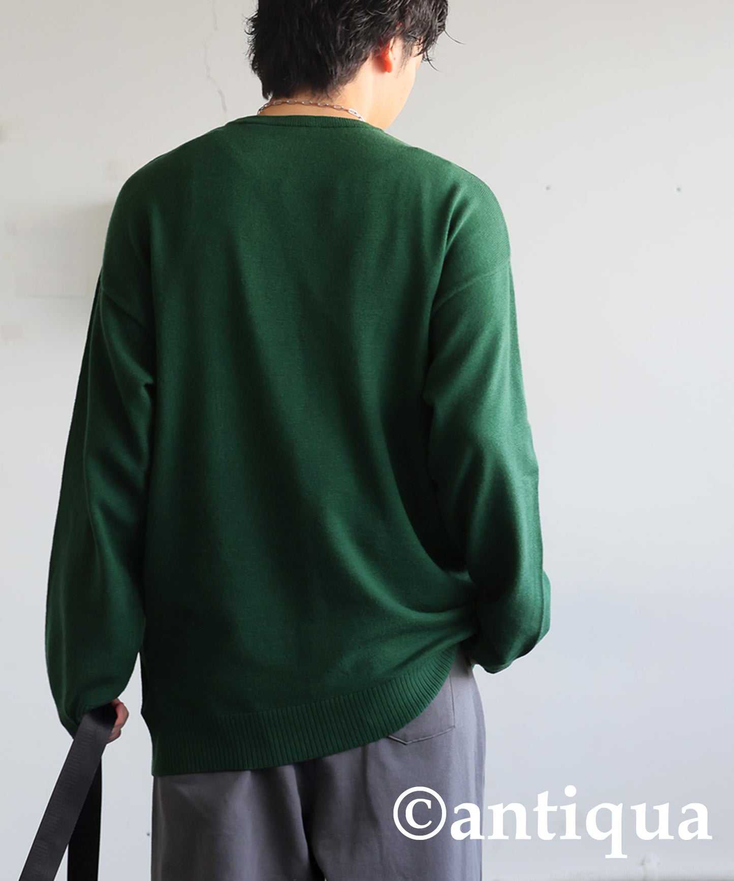 U Neck Knit Men's