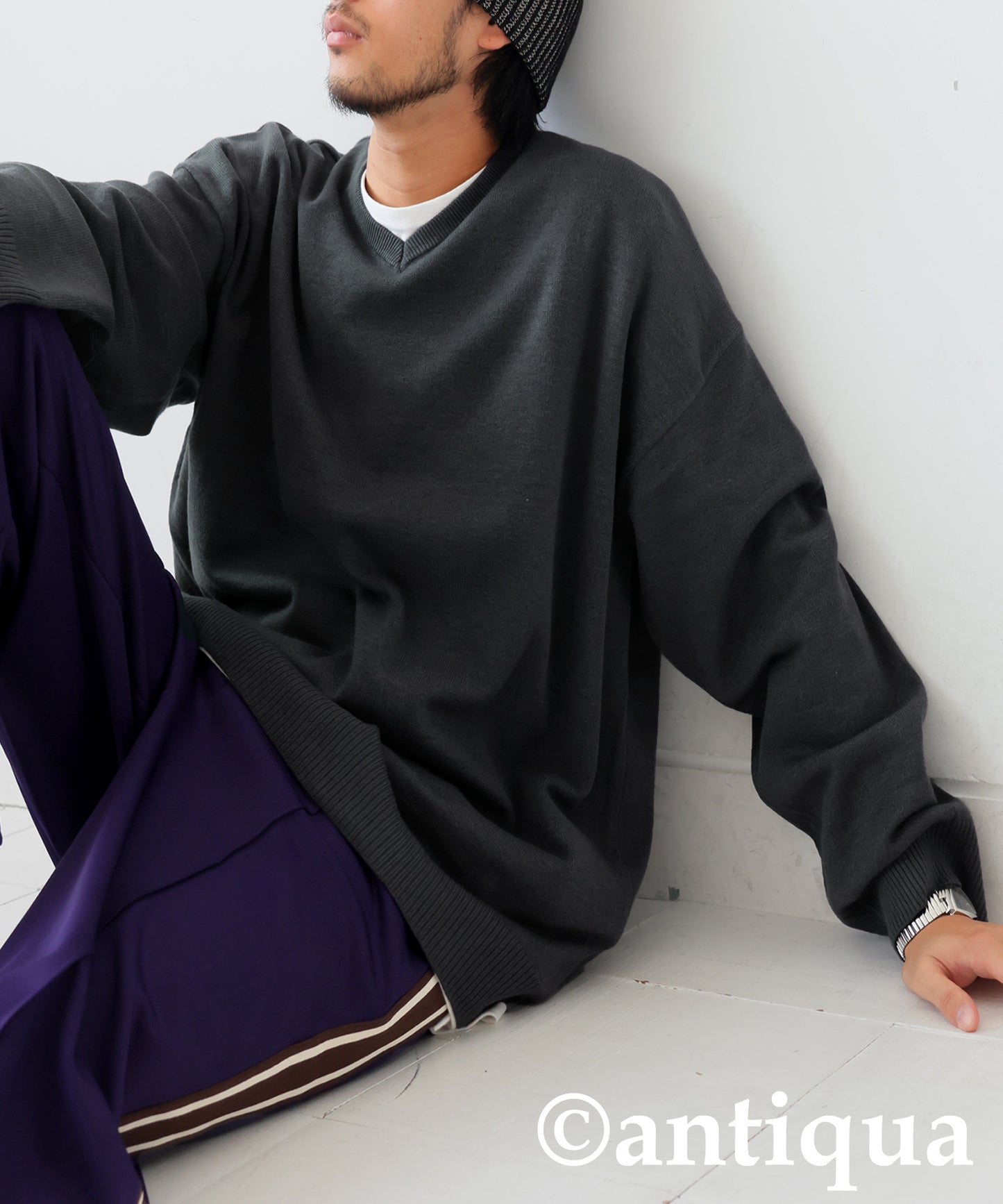 V-Neck Long Sleeve Knit Men's