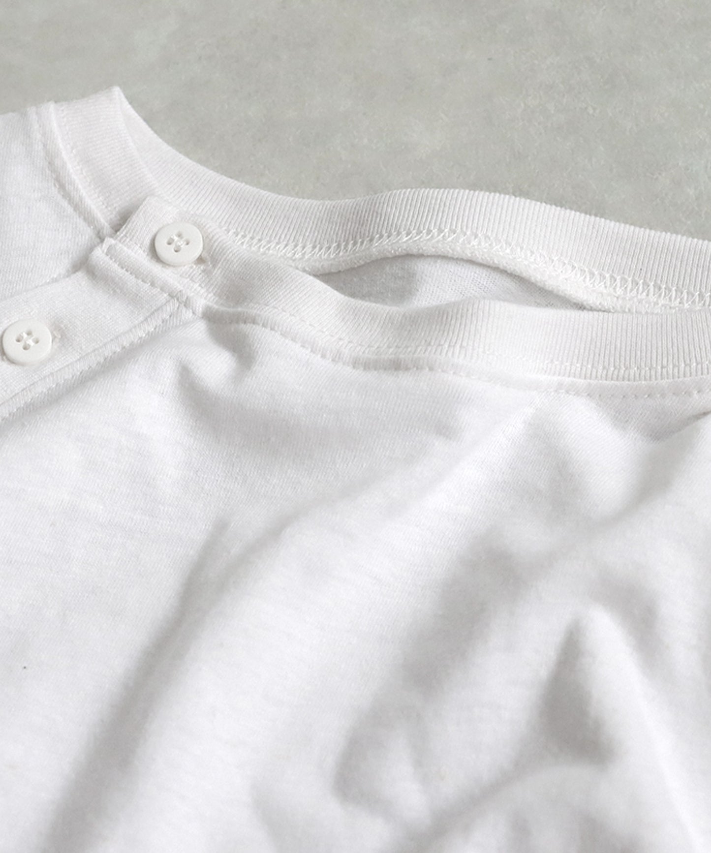 Cotton and linen T-shirts Men's