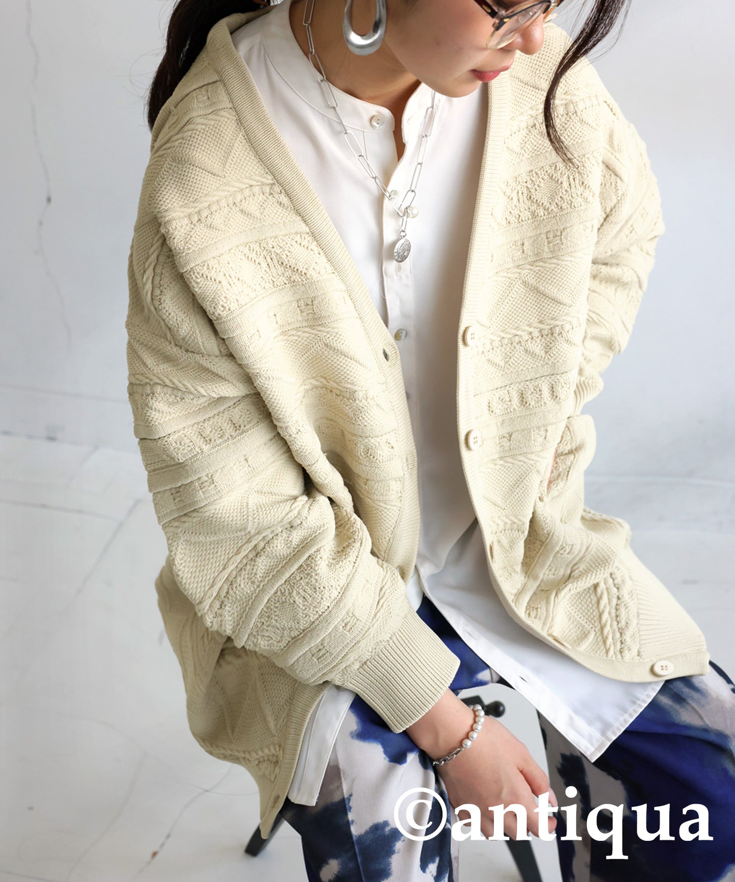 3D Jacquard Knit Cardigan Ladies