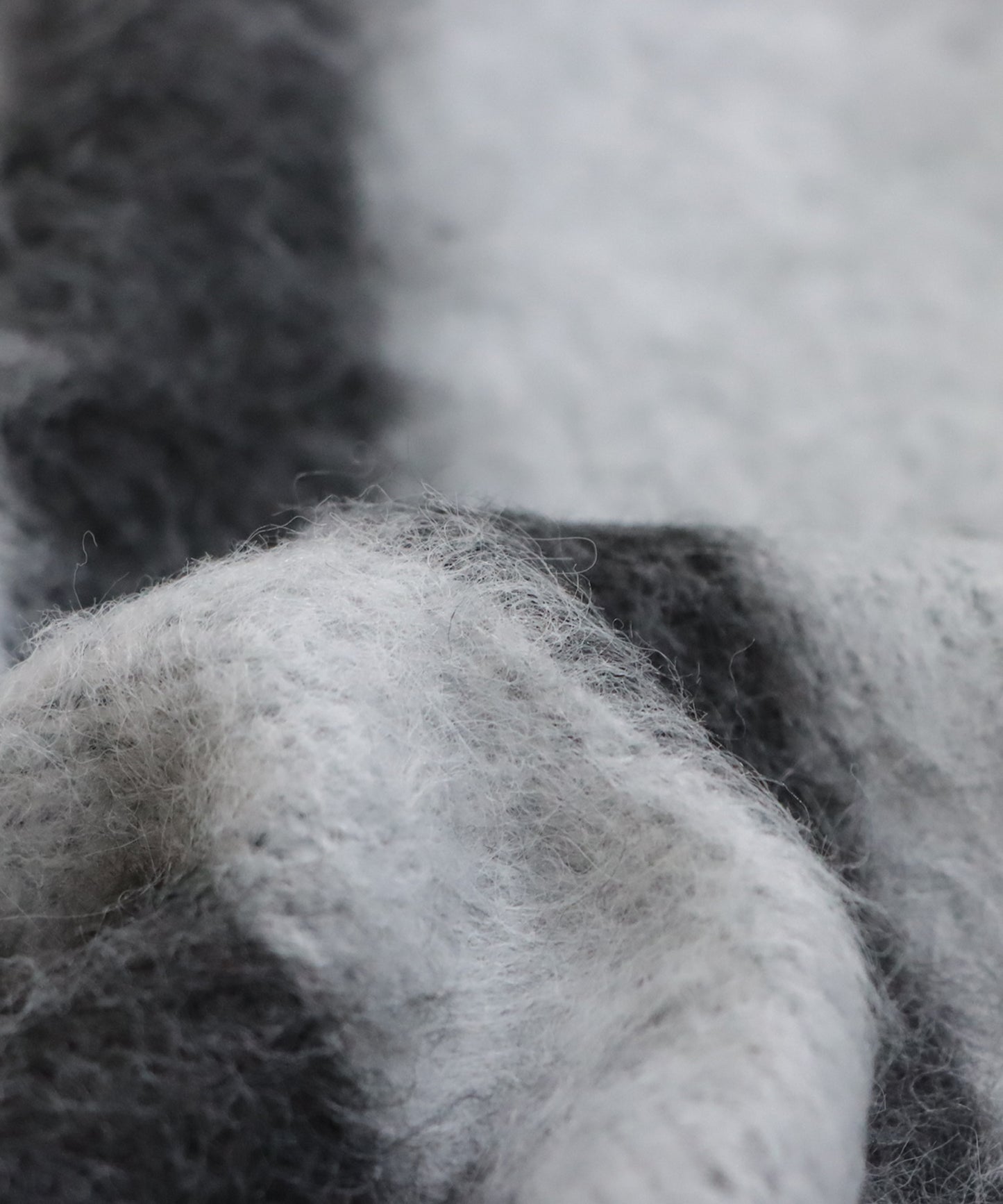 Striped Pattern Knit Ladies