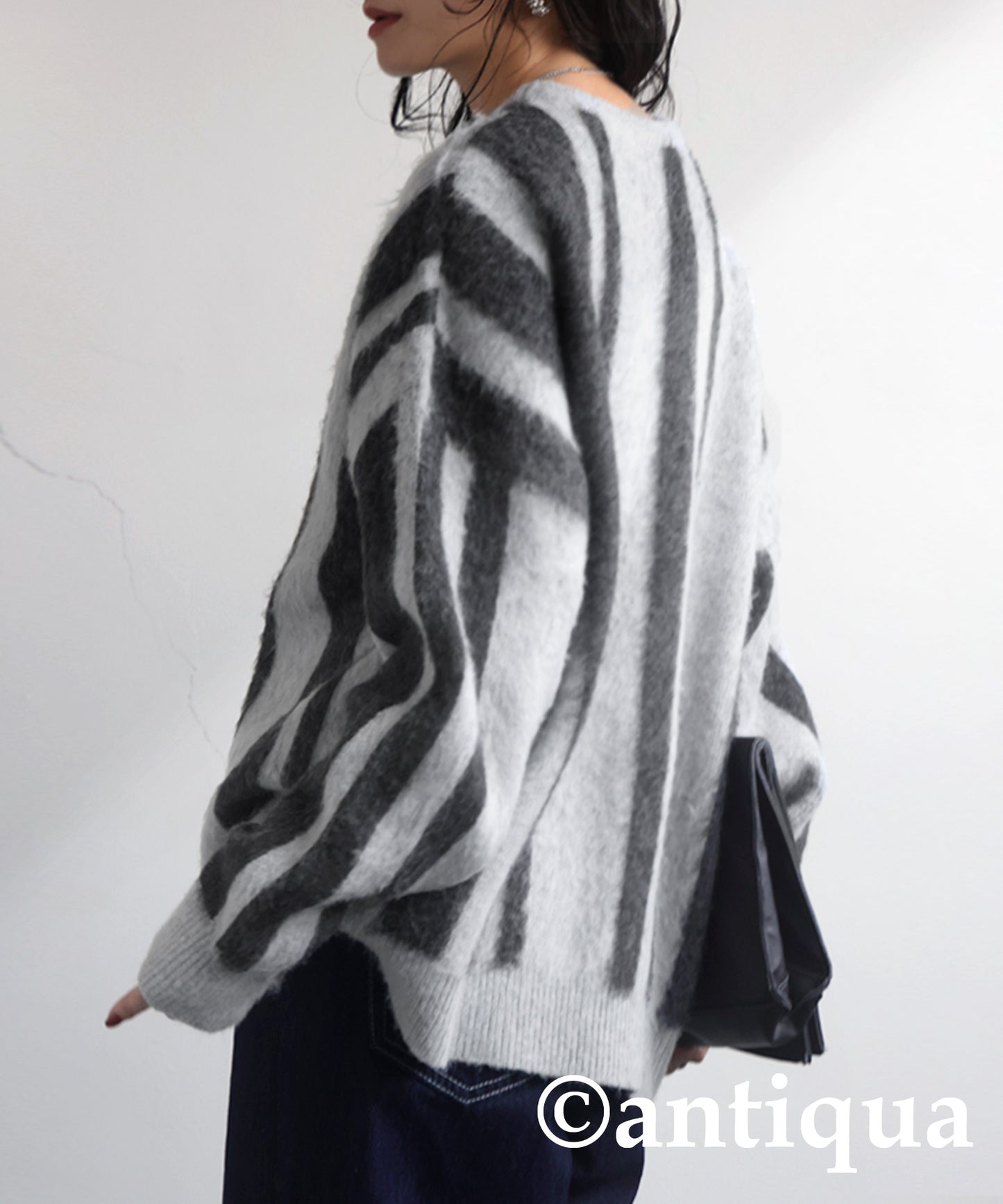 Striped Pattern Knit Ladies