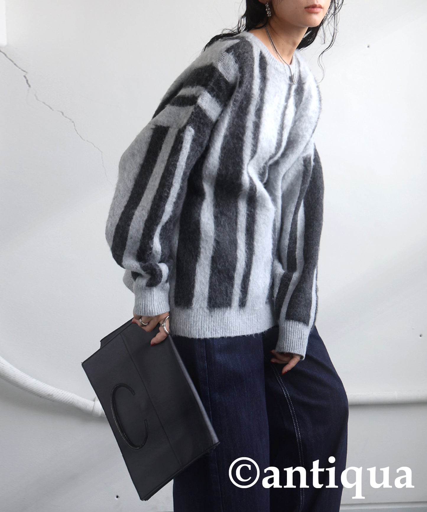 Striped Pattern Knit Ladies