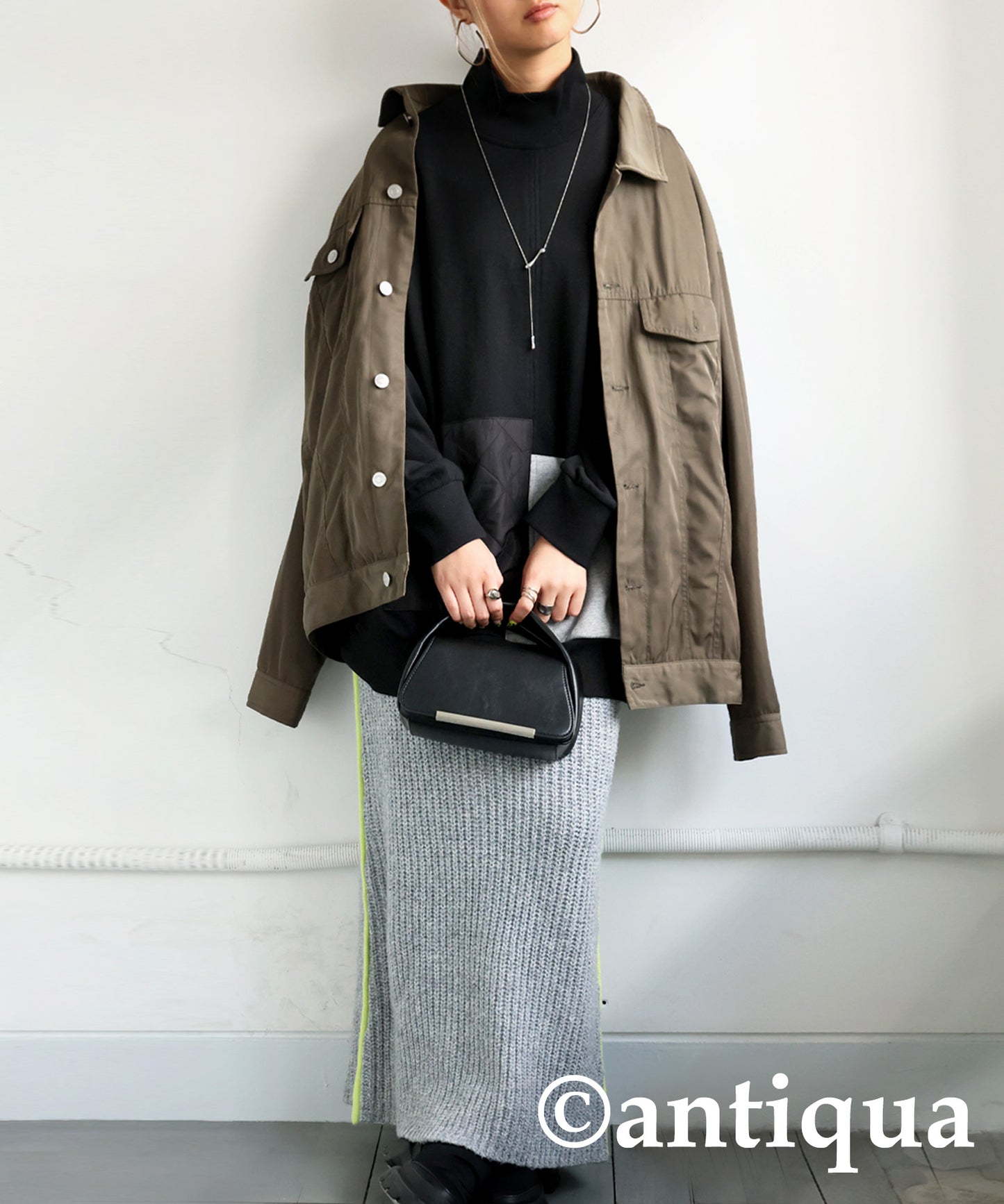 Pocket Color Scheme Tops Ladies