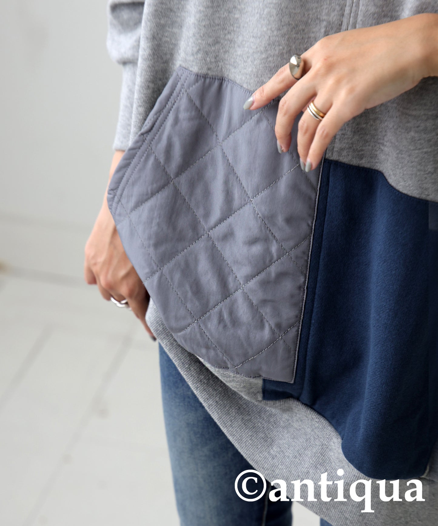 Pocket Color Scheme Tops Ladies