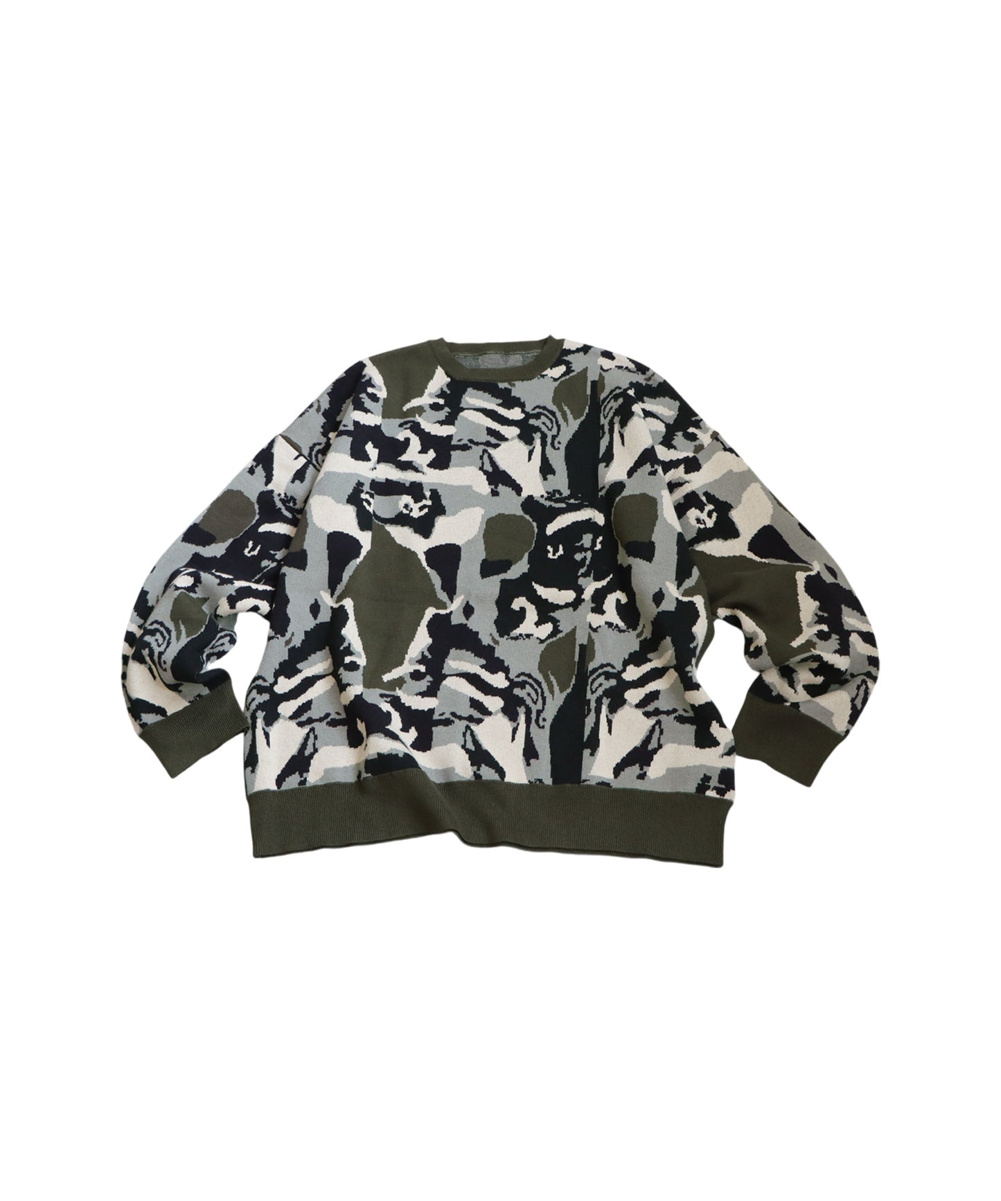 Camouflage Pattern Knit Ladies