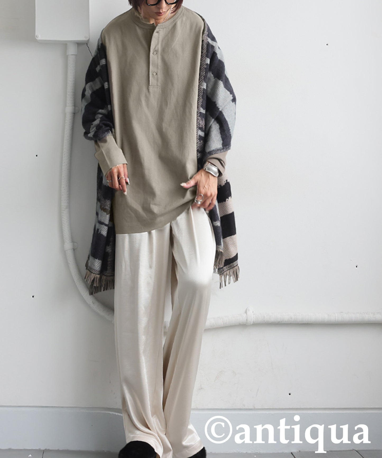 Henley Neck Basque Long T-Shirt Ladies