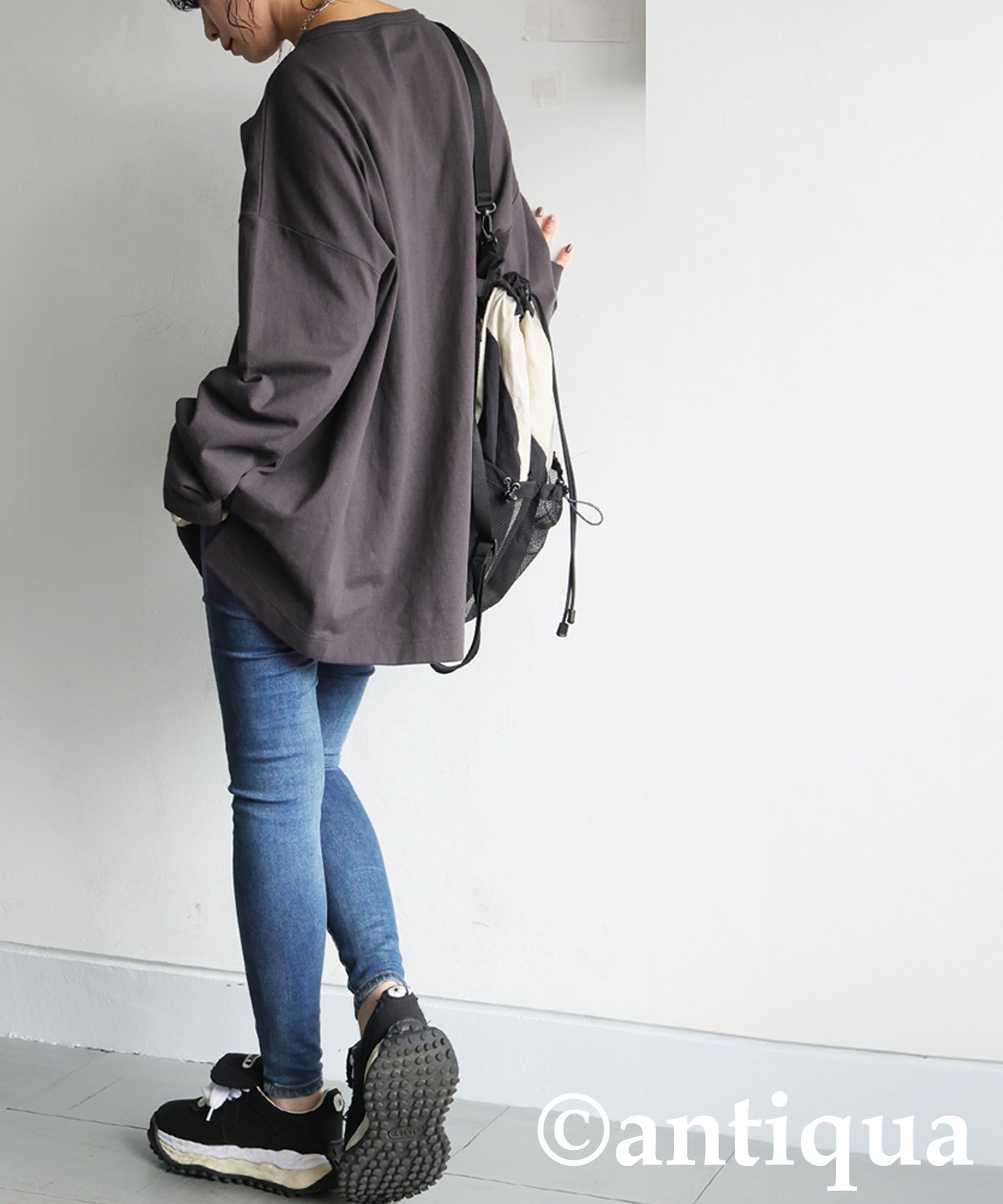 Henley Neck Basque Long T-Shirt Ladies