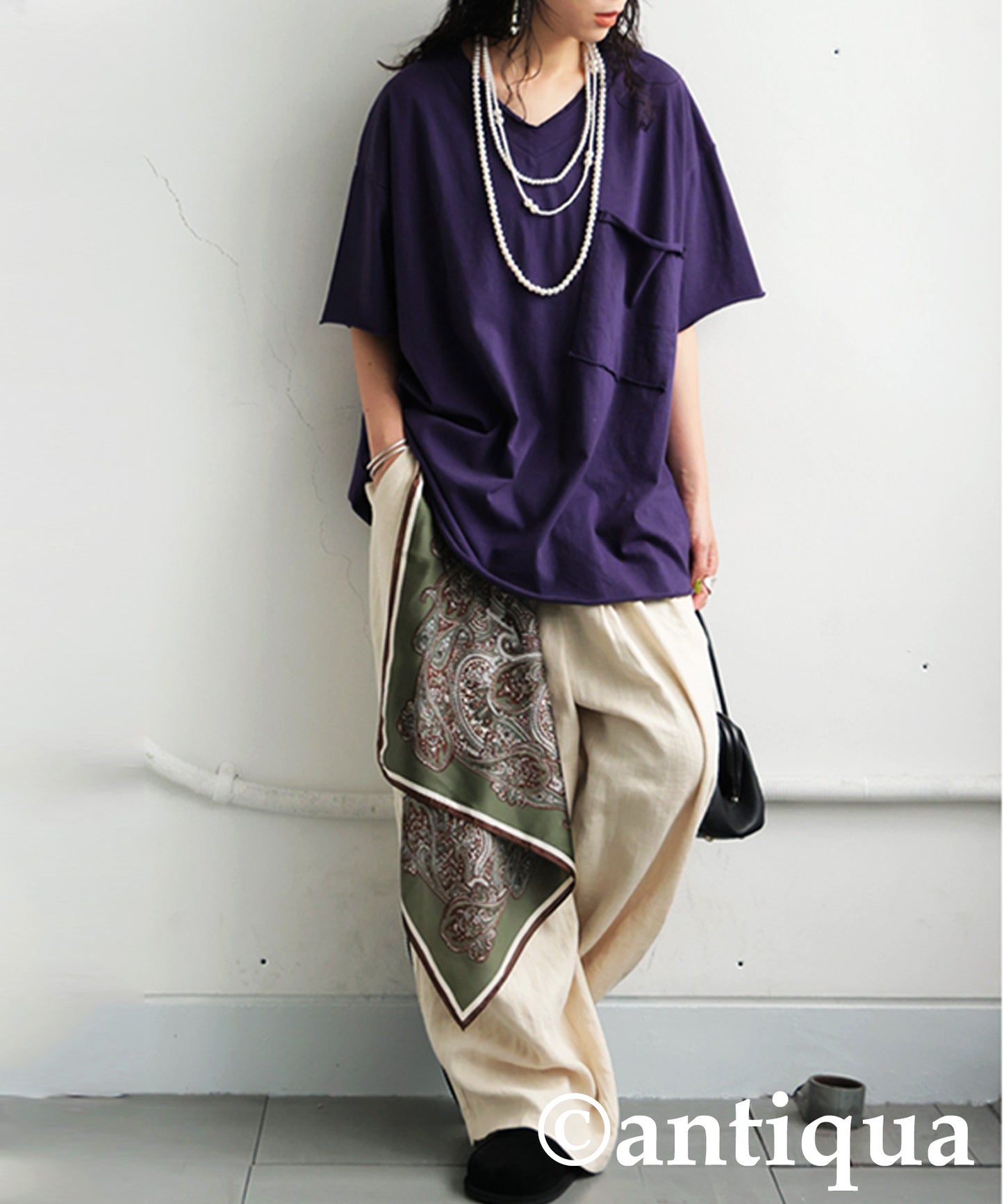 Ladies Cut-Off Big T-Shirt