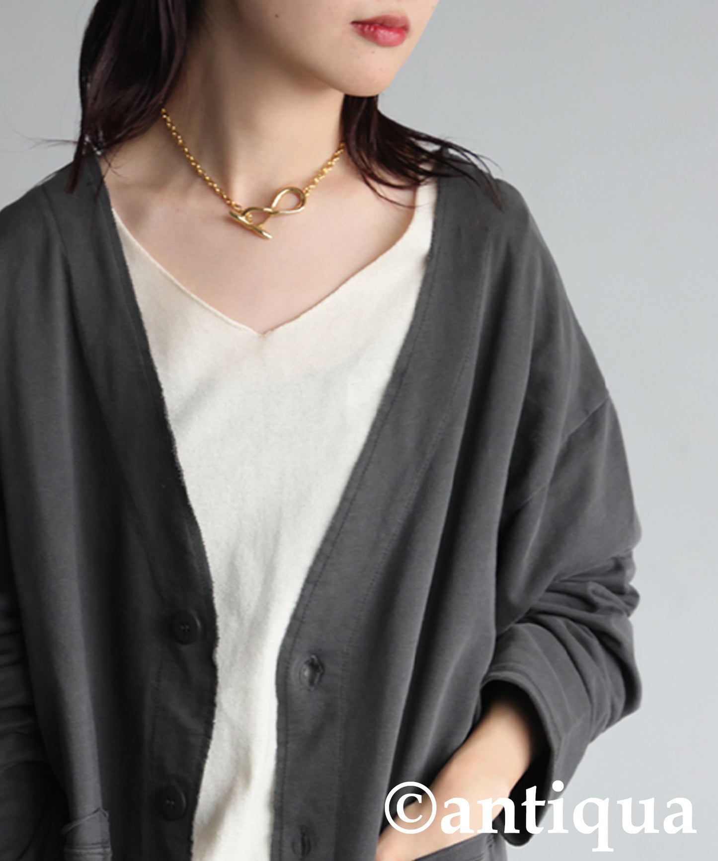V-Neck Cardigan Ladies