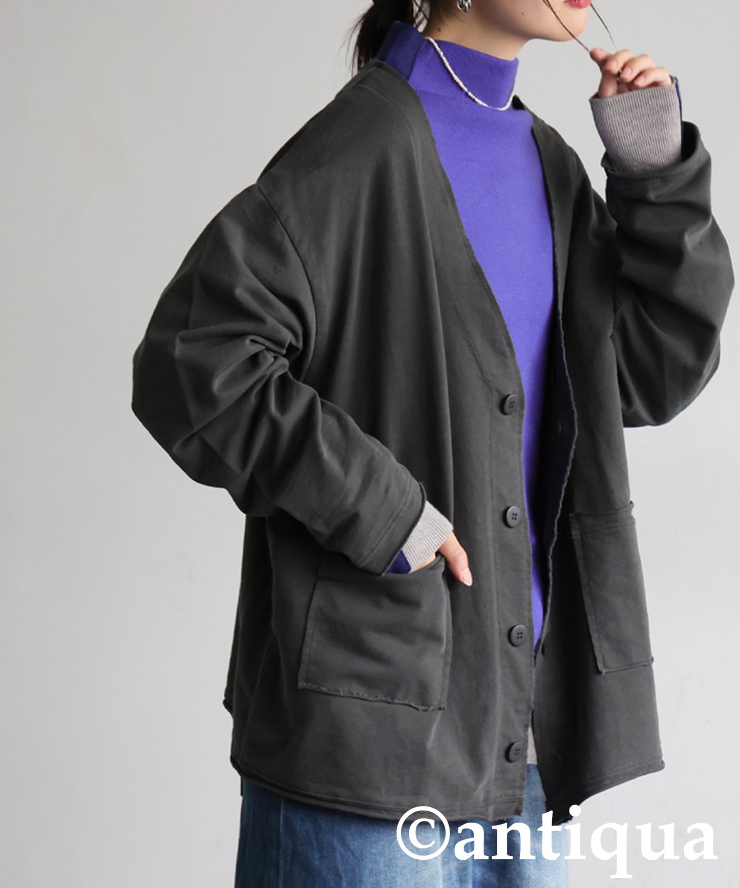 V-Neck Cardigan Ladies