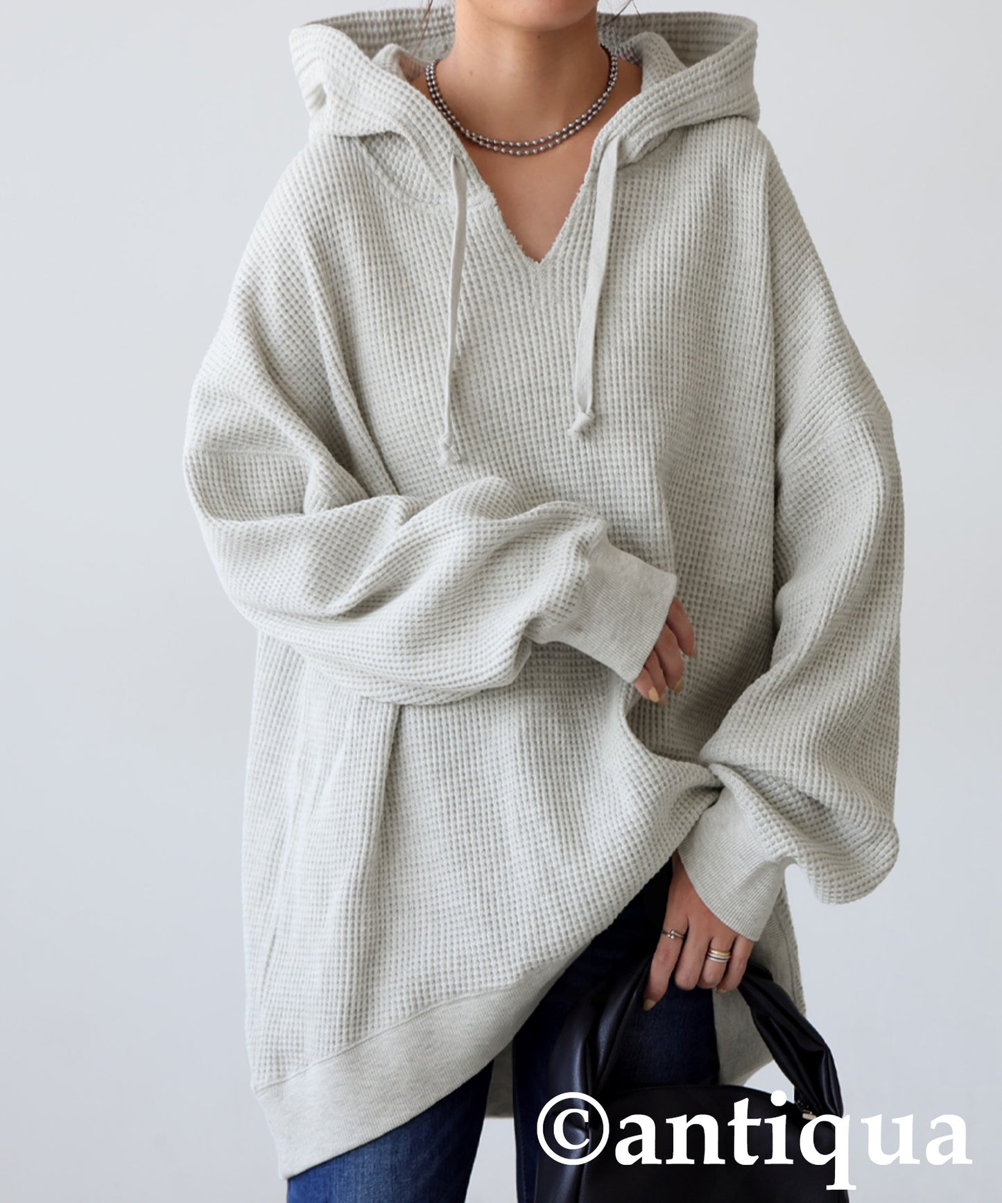 Gusset-Style Neck Hoodie Ladies